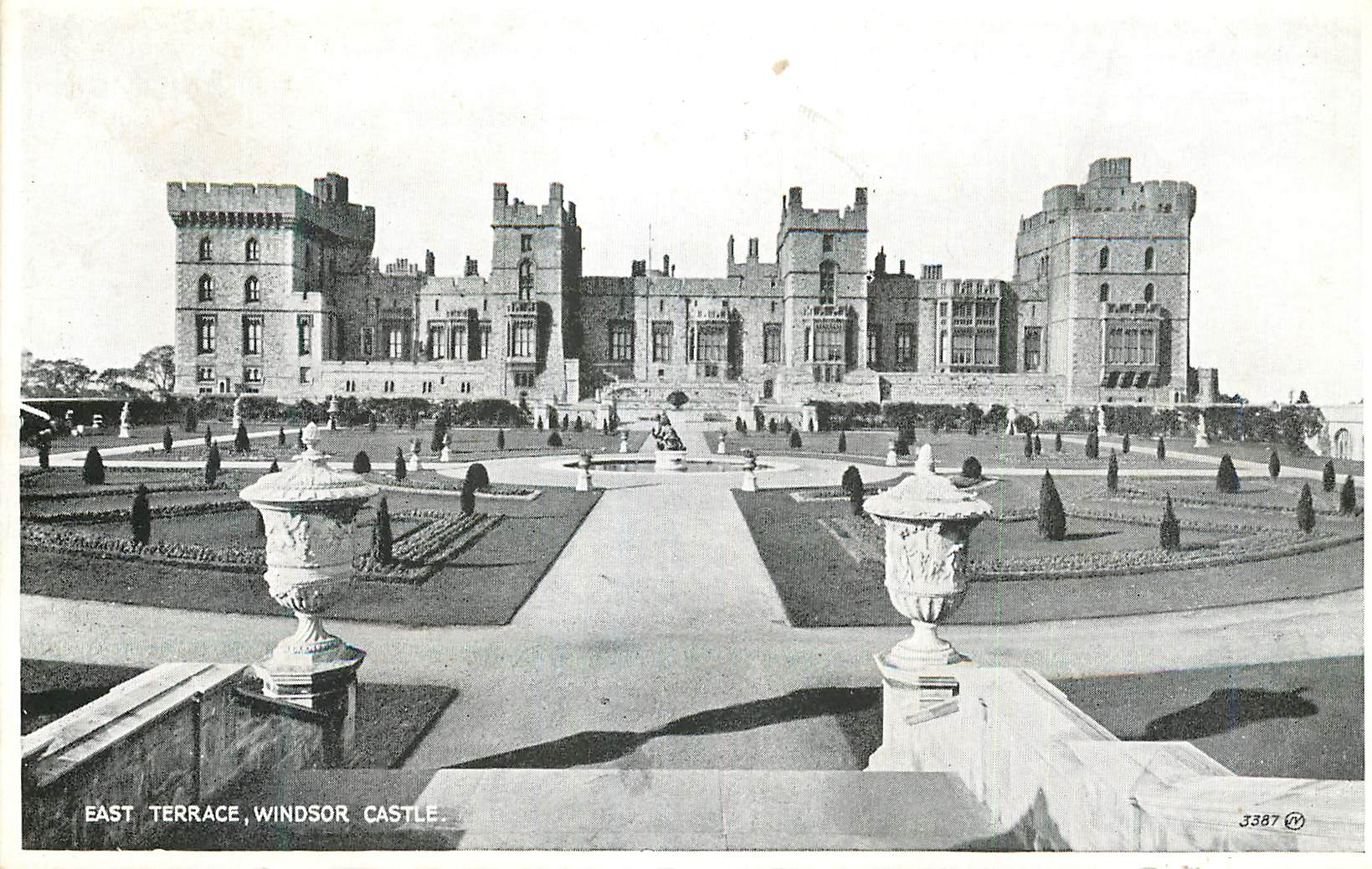 CPM East Terrace Windsor Castle 