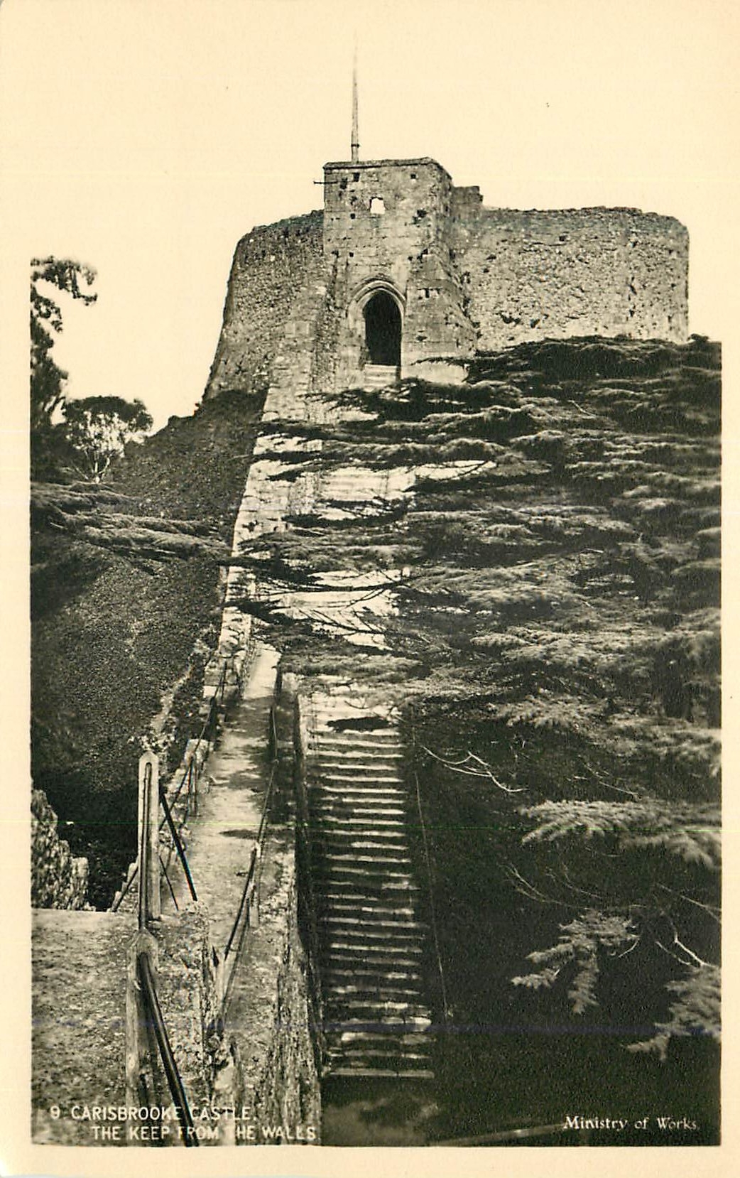 CPM Carisbrooke Castle The Keep from the Walls 