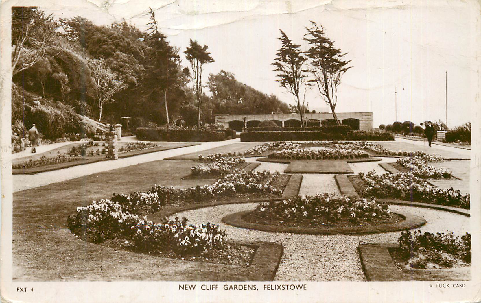 CPM New Cliff Gardens Felixstowe 