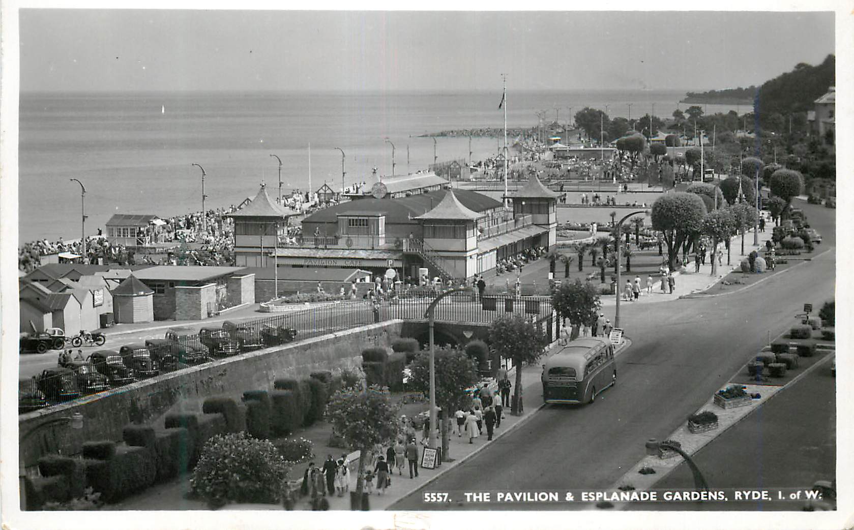 CPM The Paviilion Esplanade Gardens Ryde I of W 
