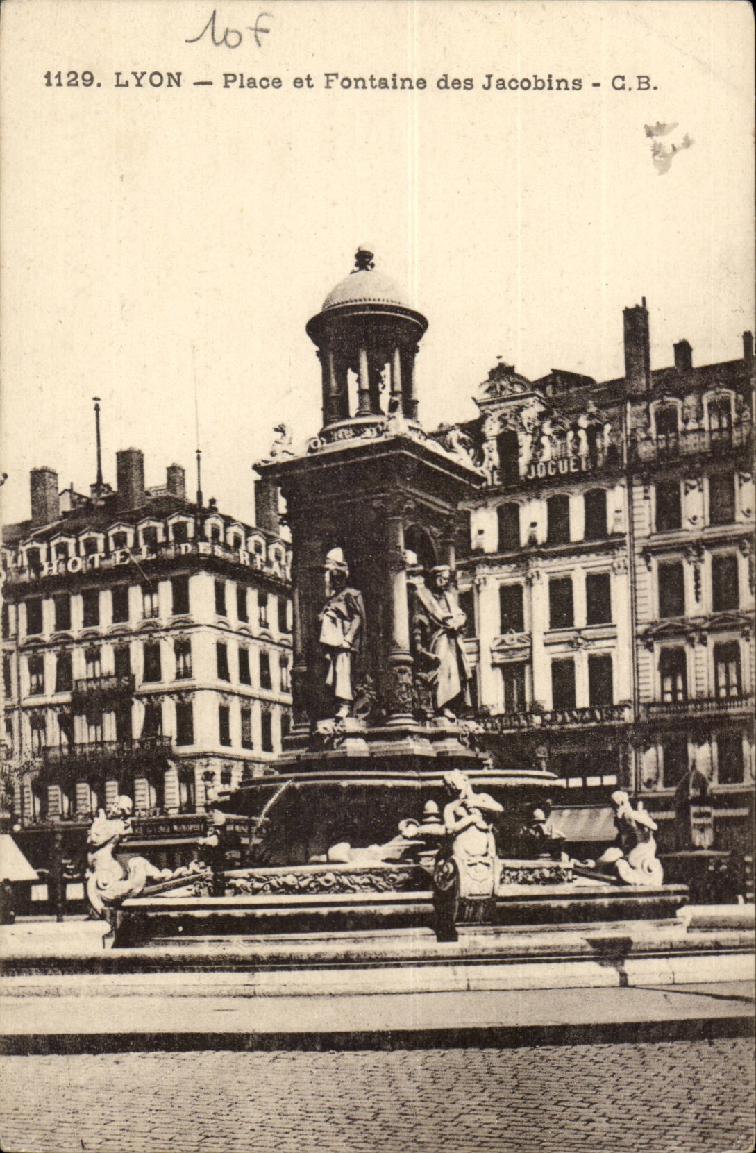 LYON — Place et Fontaine des Jacobins — C.B. — JOCQUET
