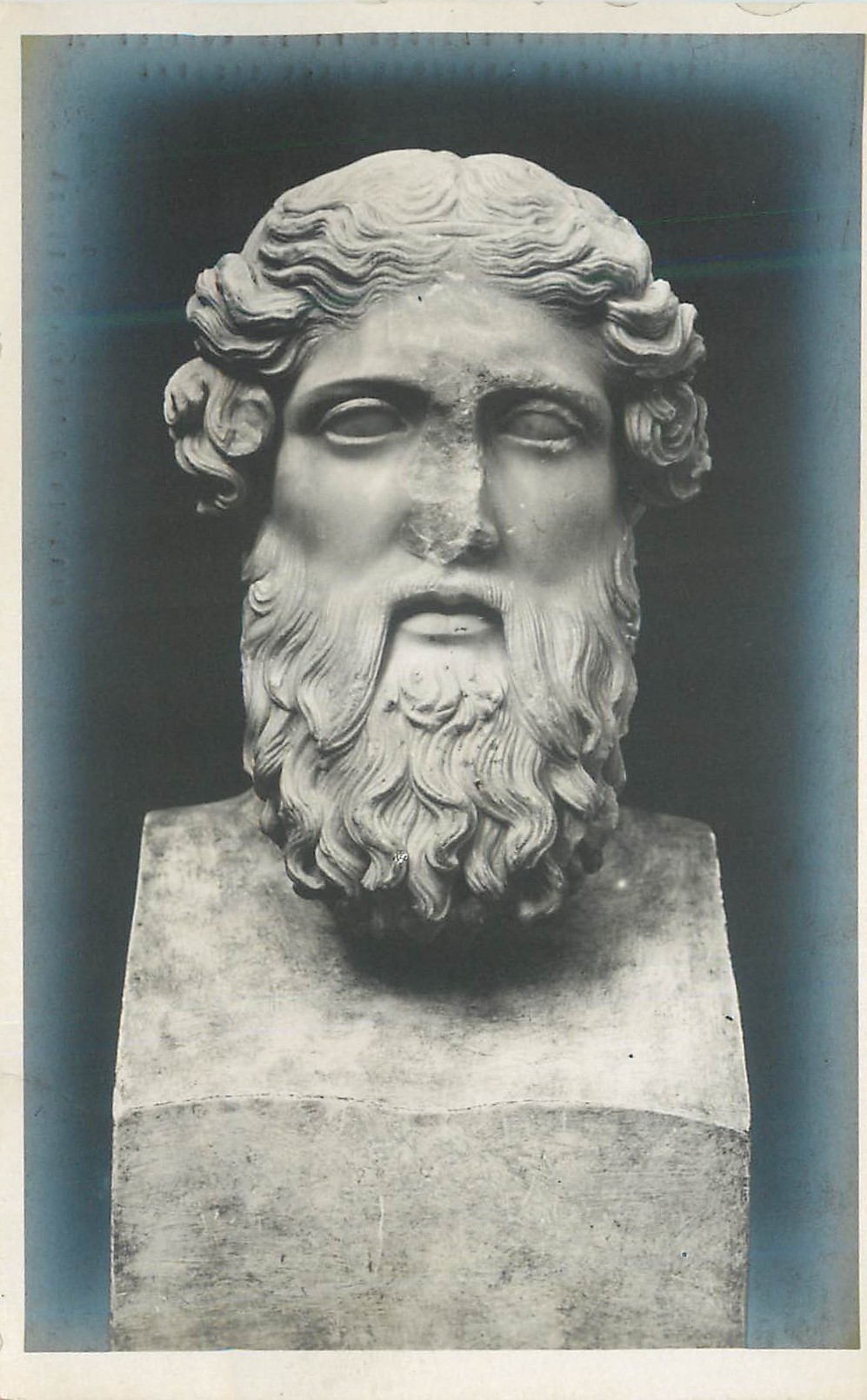 CPA Musee National d'Athenes Tete de Dionysos du Piree