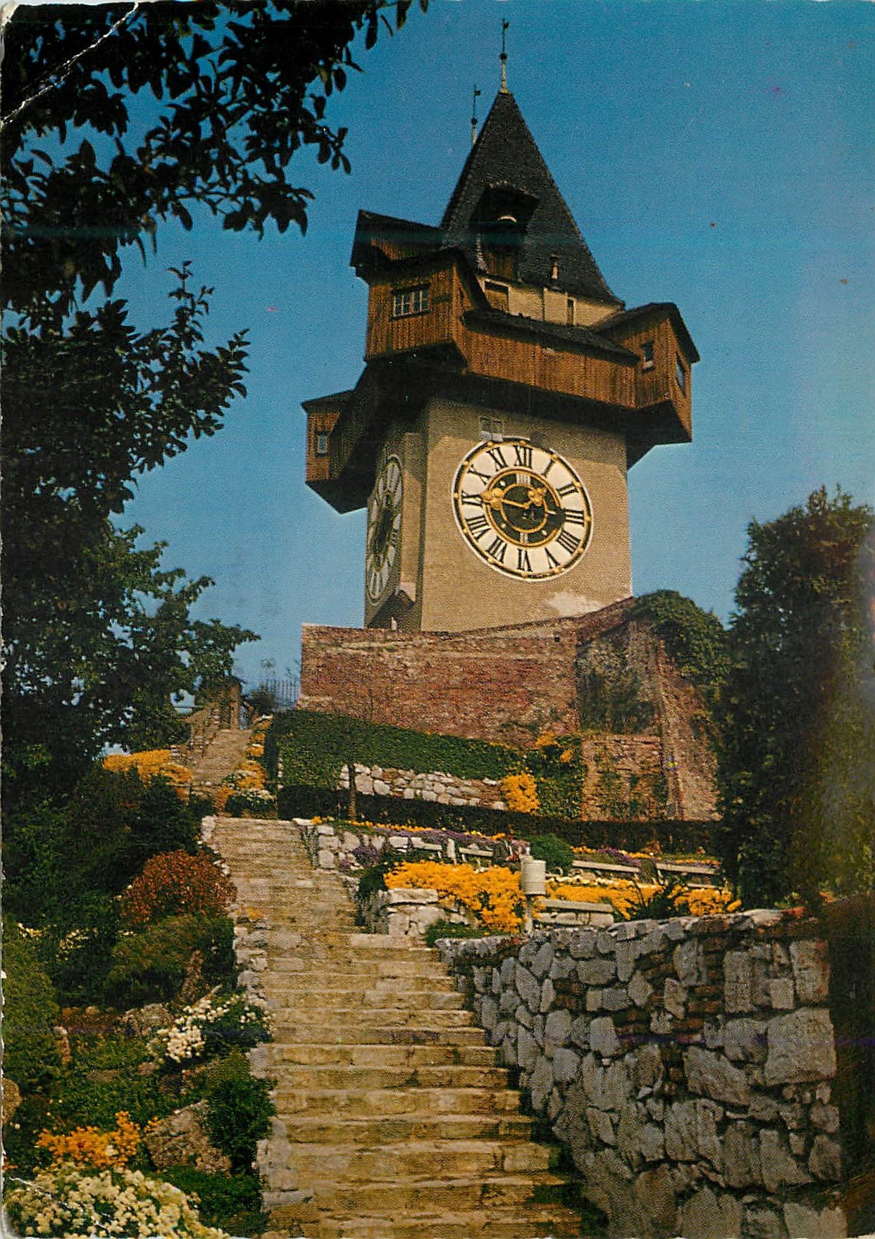 CPM Craz Uhrturm Strick
