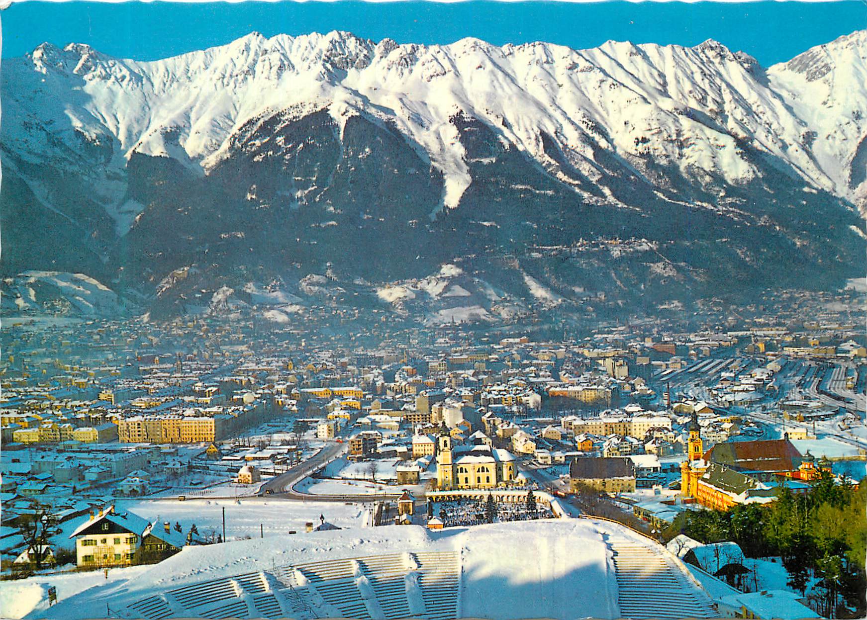 CPM Innsbruck Bergisel Sprungschanze Gegen Die Nordkette Tirol