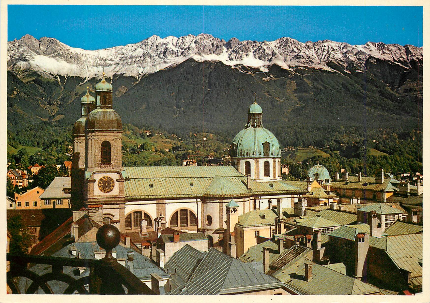 CPM A 6020 Innsbruck Tirol Vue Du Beffroi sur la Cathedrale Saint Jacob