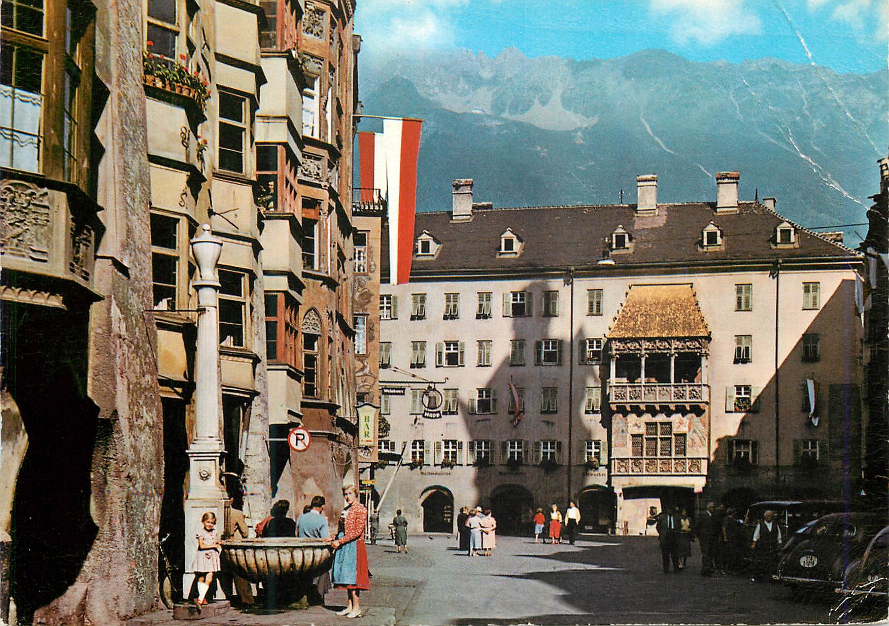 CPM Innsbruck Herzog Friedrich StraBe Mit Nordkette Und Goldenem Dachl