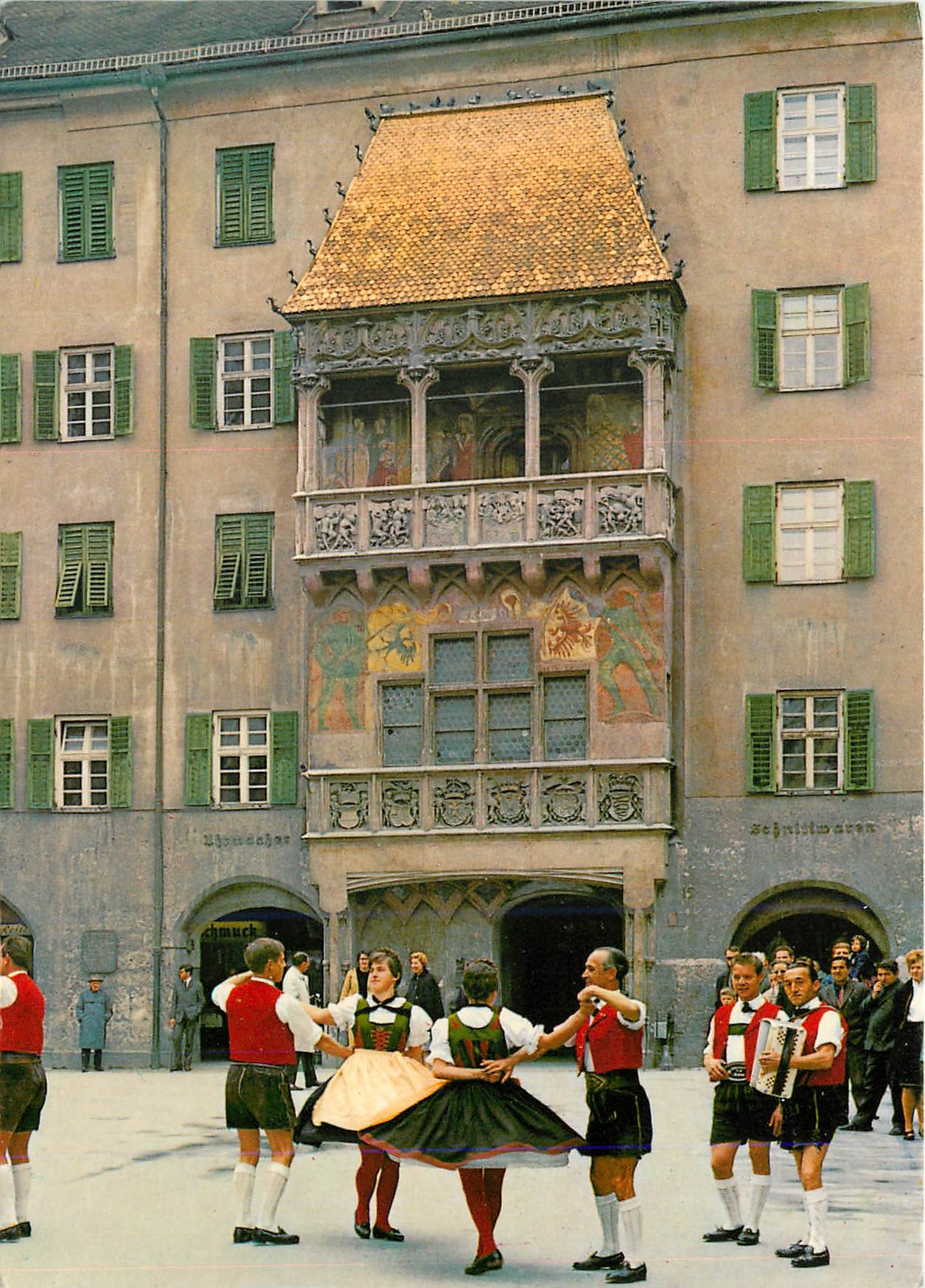 CPM Innsbruck Goldenes Dachl Petit Toit d'Or