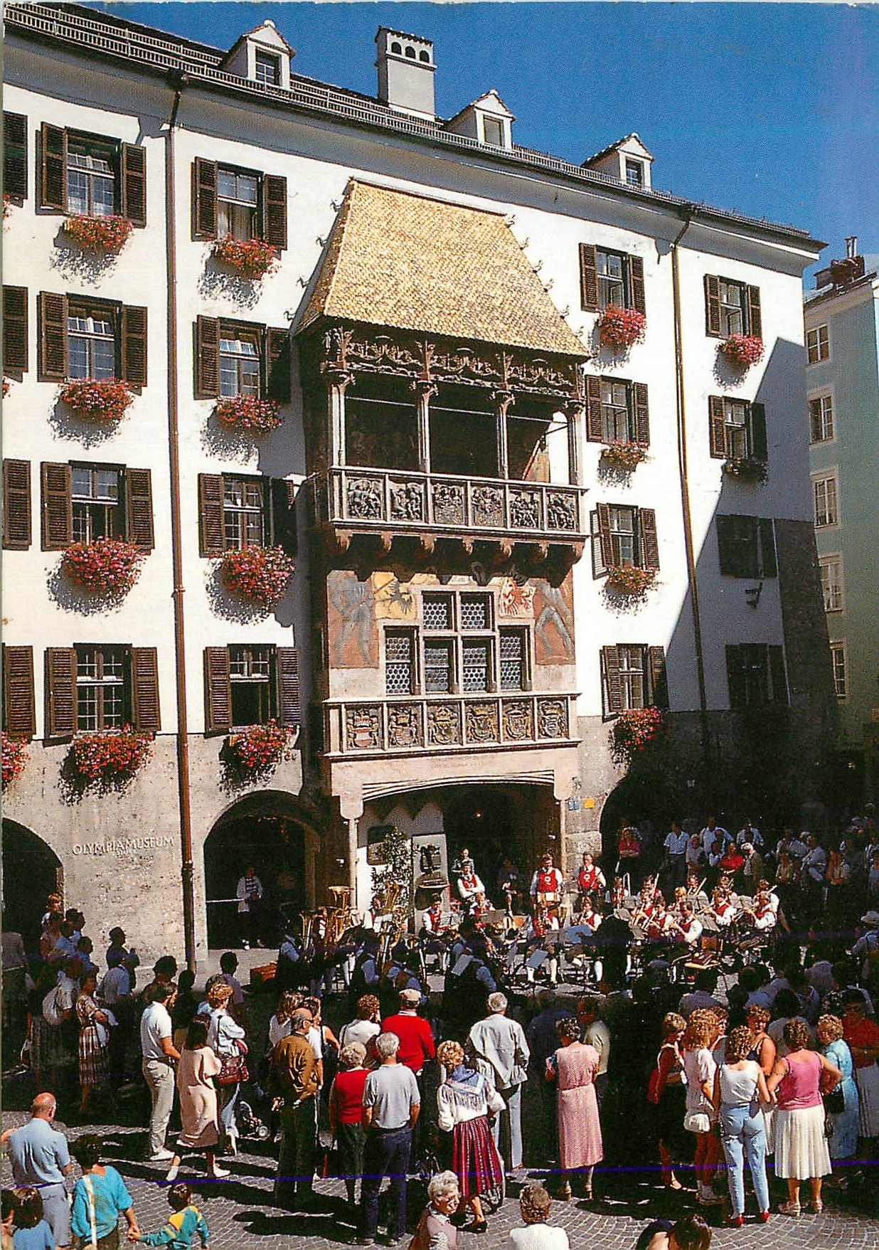 CPM Fruhschoppen vor dem Goldenen Dachl Innsbruck
