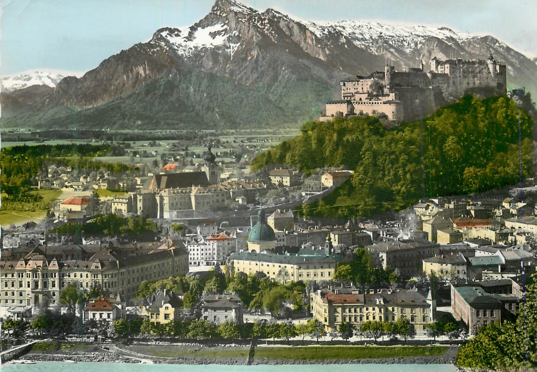 CPM Salzburg mit dem Untersberg