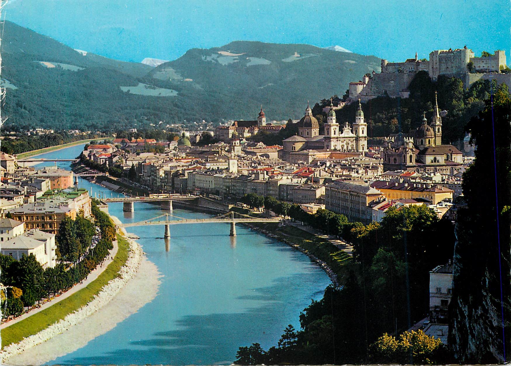 CPM Salzburg et sa Riviere Salzach