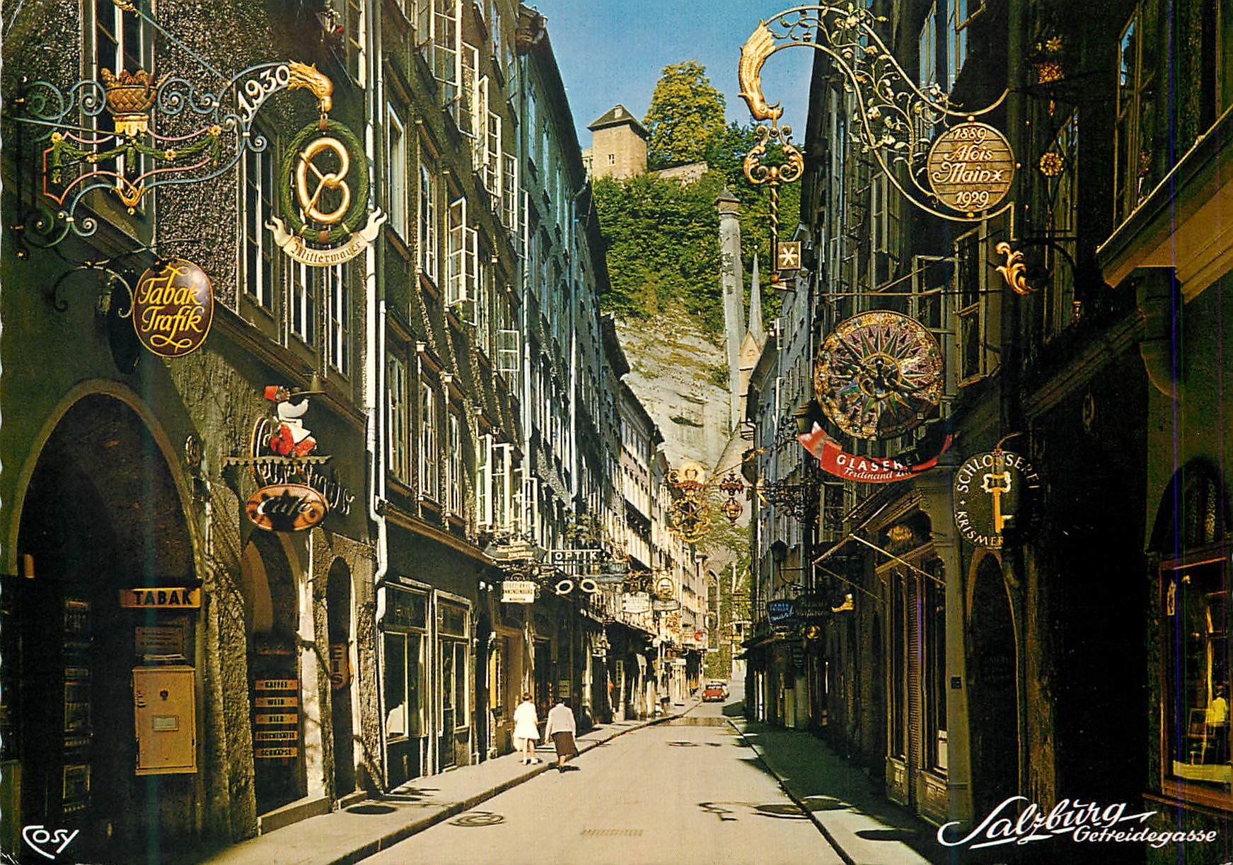 CPM Malerisches Salzburg Getreidegasse (rue des Grains) avec ses Vieilles enseignes