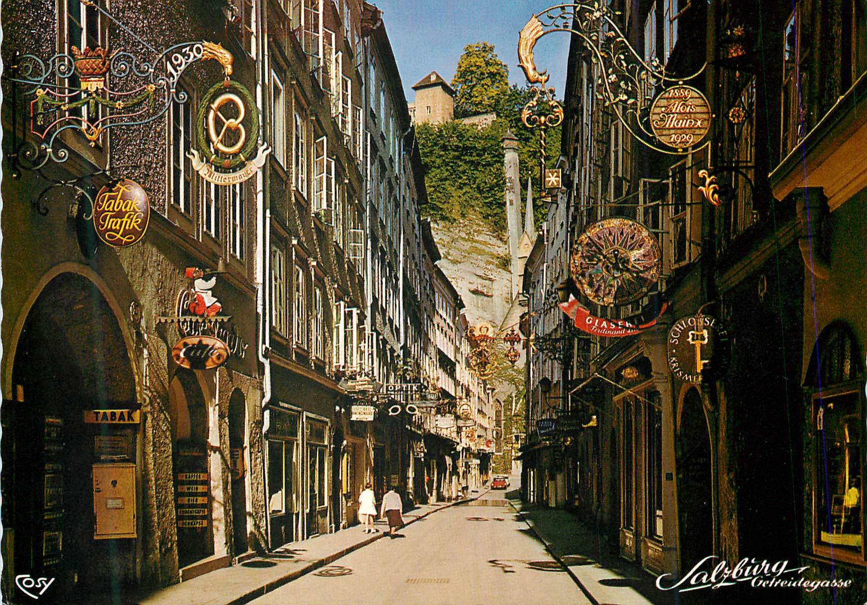 CPM Malerisches Salzburg Getraidogasse (rue des Grains) avec ses Vieilles Enseignes