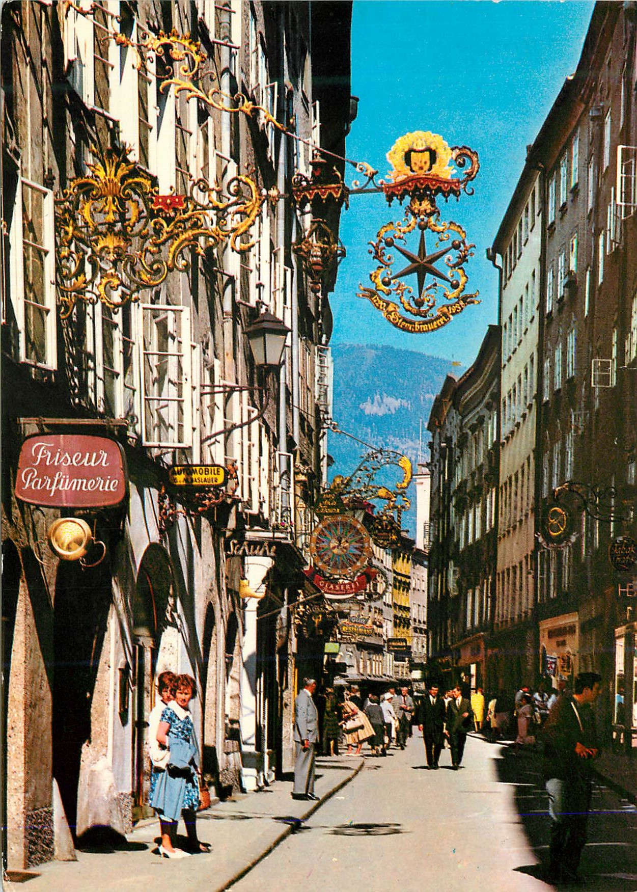 CPA The Festival City of Salzburg Old Town Getreidegasse