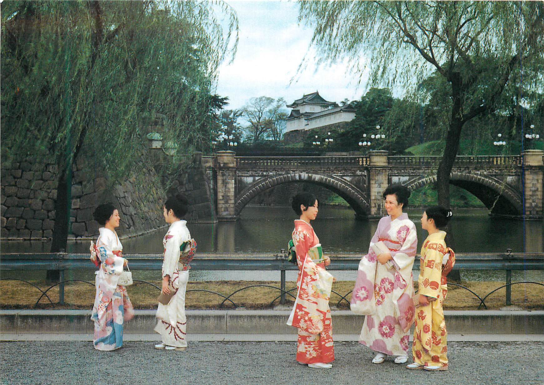 Nijubashi (Doppelbrücke) — symbolische Eingang zur Kaiserlichen Burg — NBC (Nippon Beauty Colour) Inc. Nr. 161