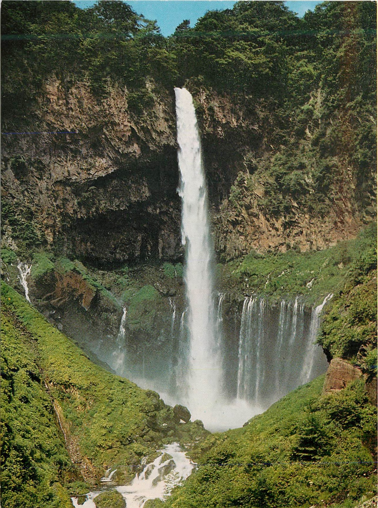 Kegon Waterfall — 日光東照宮社務所発行 —