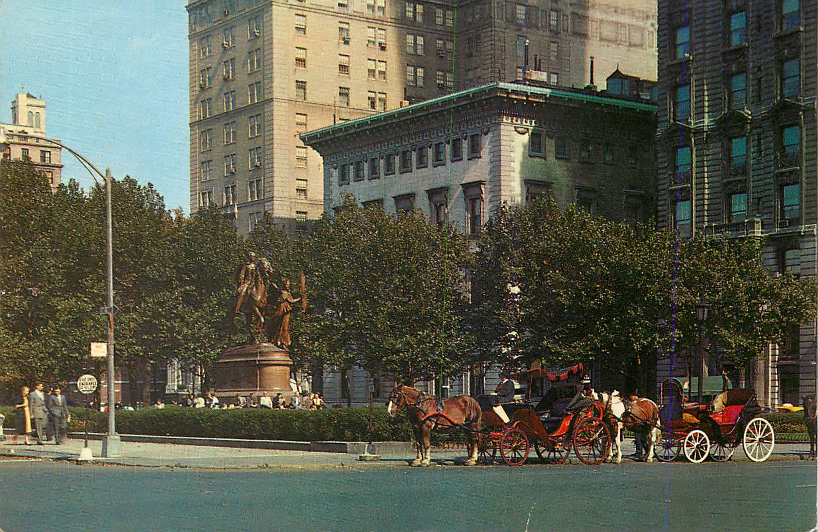 CPM The Colourful Hansom Cabs in Central Park Plaza