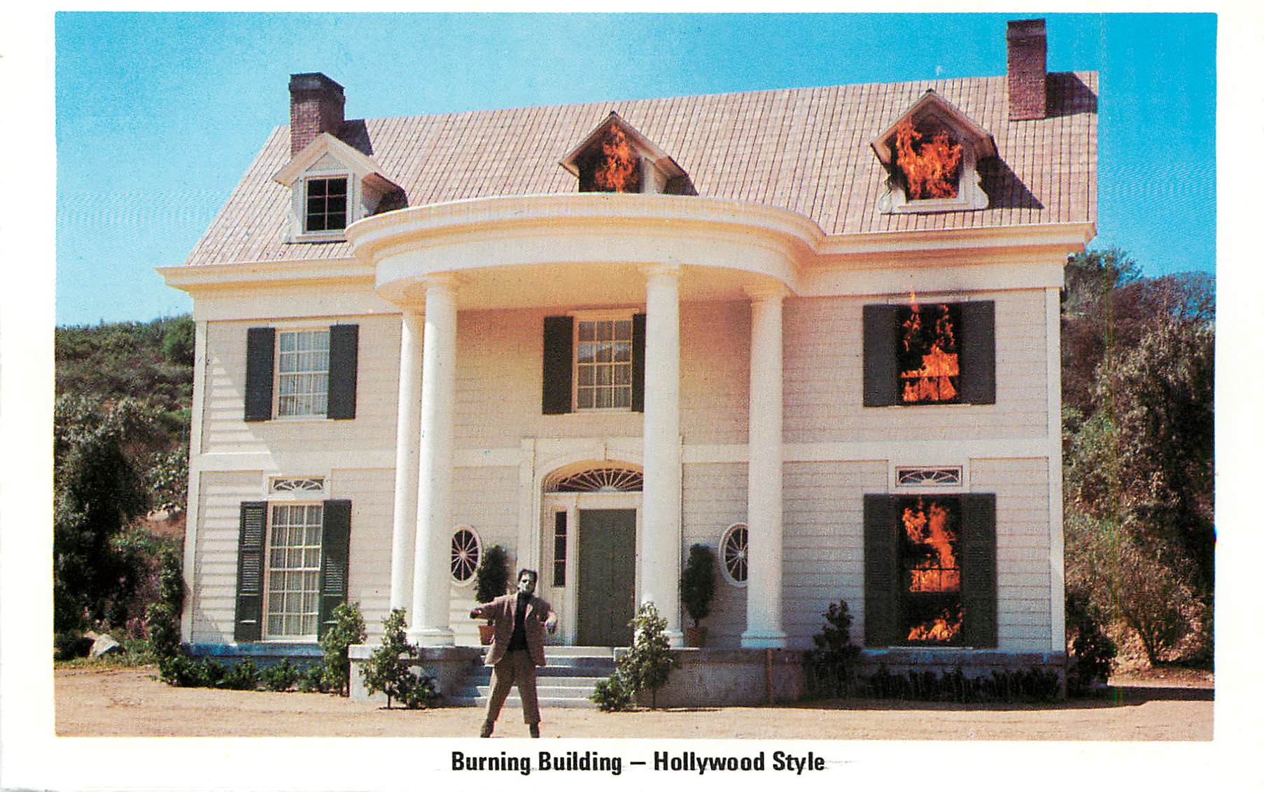 CPM Movie Magic Parts the Waters for Glamor Tram Burning Building Hollywood Style — Rückseite