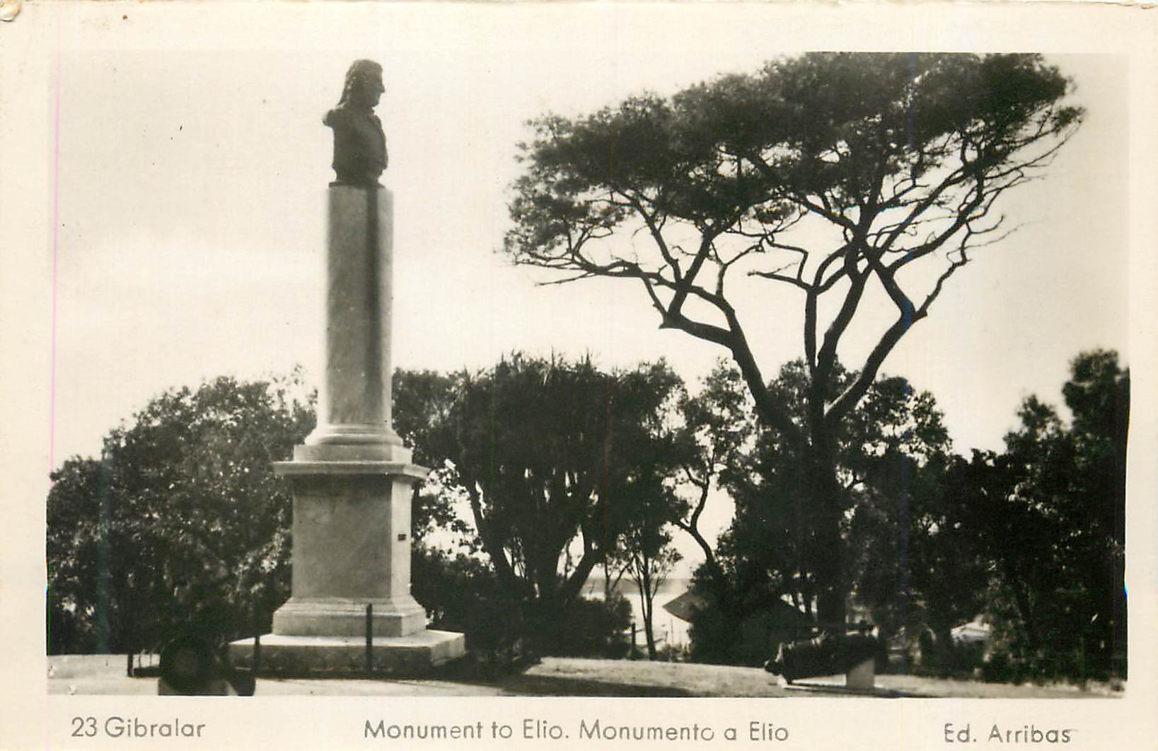 CPM Gibraltar Monument to Ello Monumento a Elio