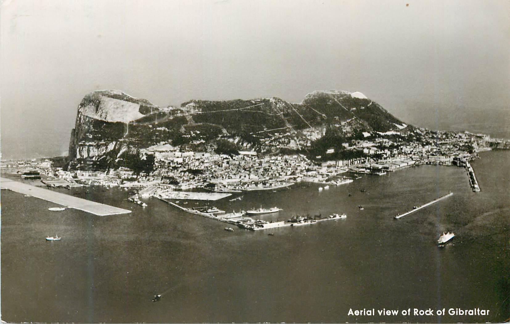 Vue aérienne du Rocher de Gibraltar — The Rock Photographic Studio, Gibraltar