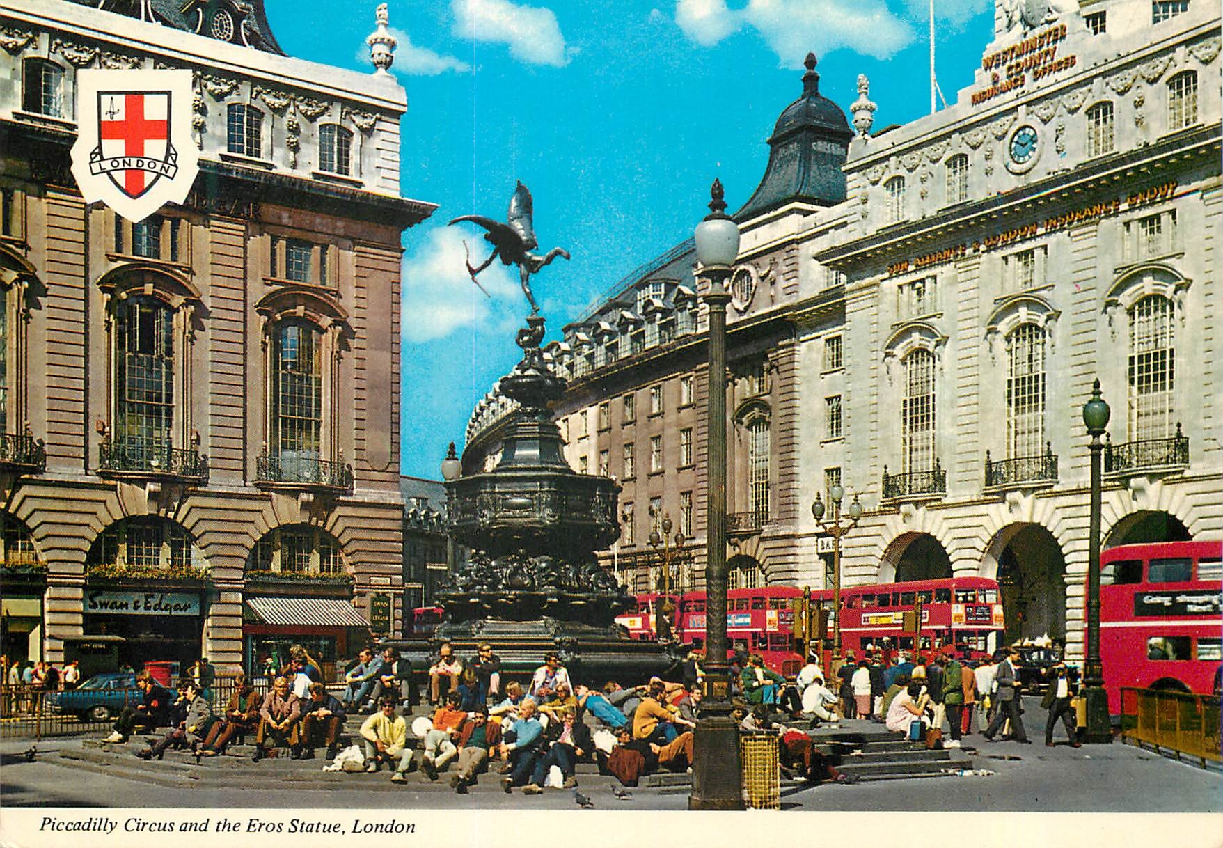 CPM Picadilly Circus and the Eros Statue London