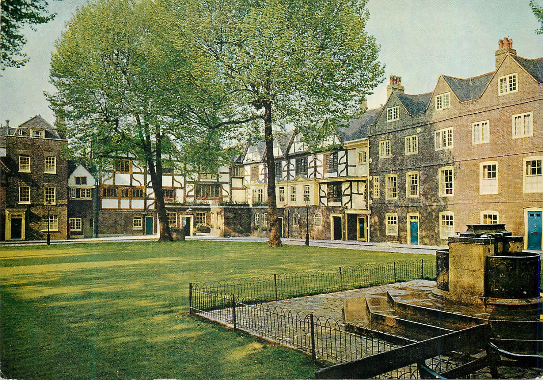 CPM Tower of London Tower Green and the Queen's House