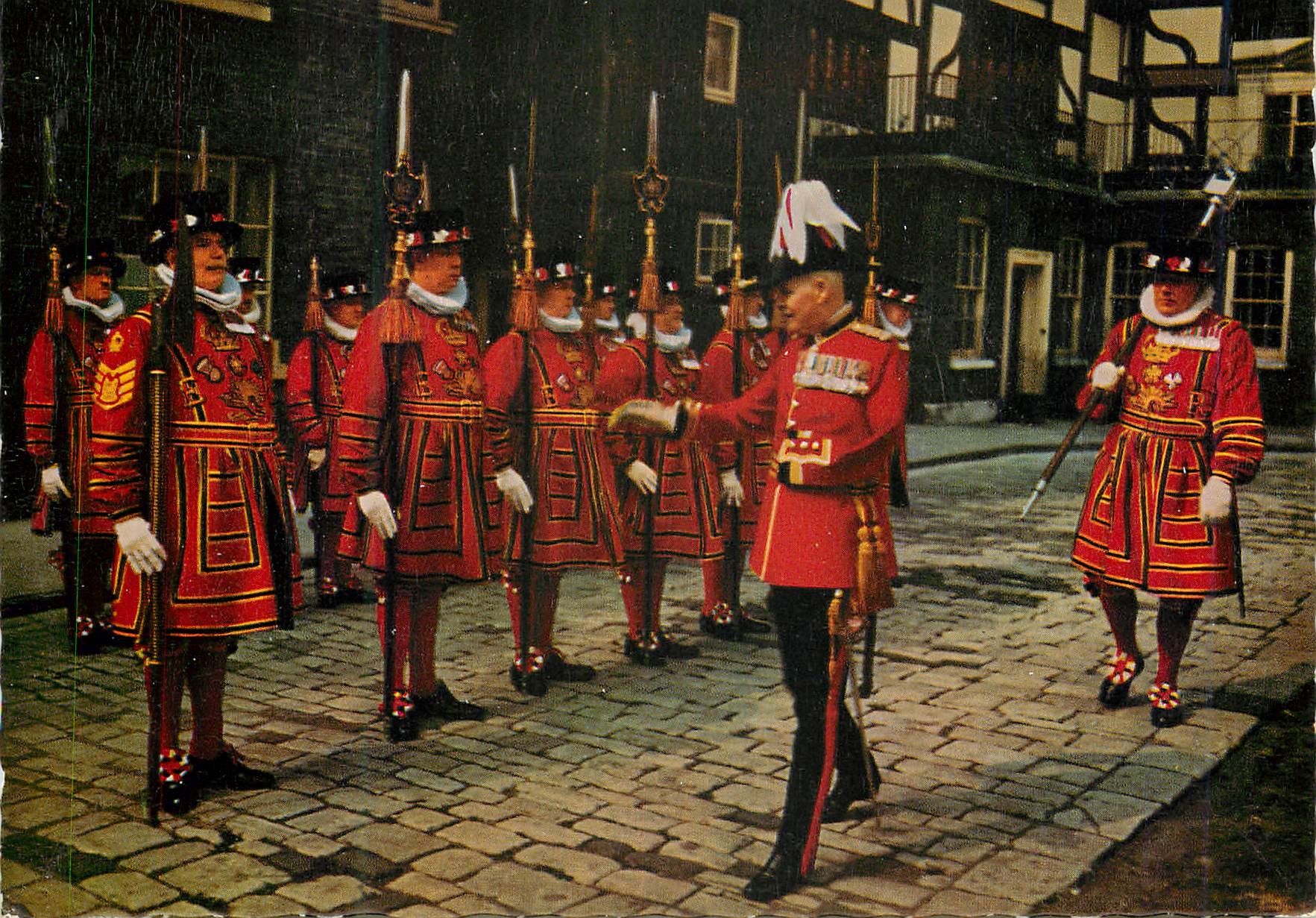 CPM Yeomen Warders at the Tower of London Militaria