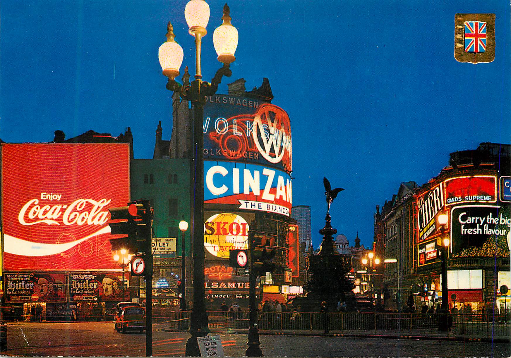 CPM London Piccadilly Circus and Statue of Eros By Night Coca Cola Coca-Cola 