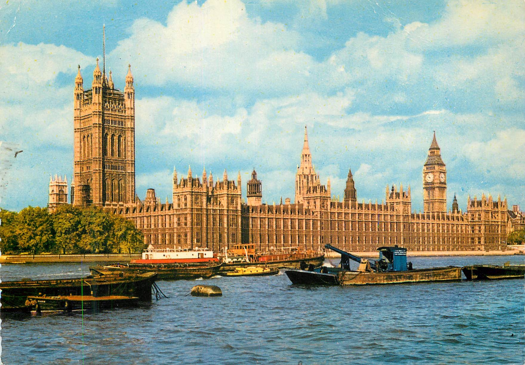 Les Chambres du Parlement, vue depuis la rivière Thames, Londres — Fry's Card n°116