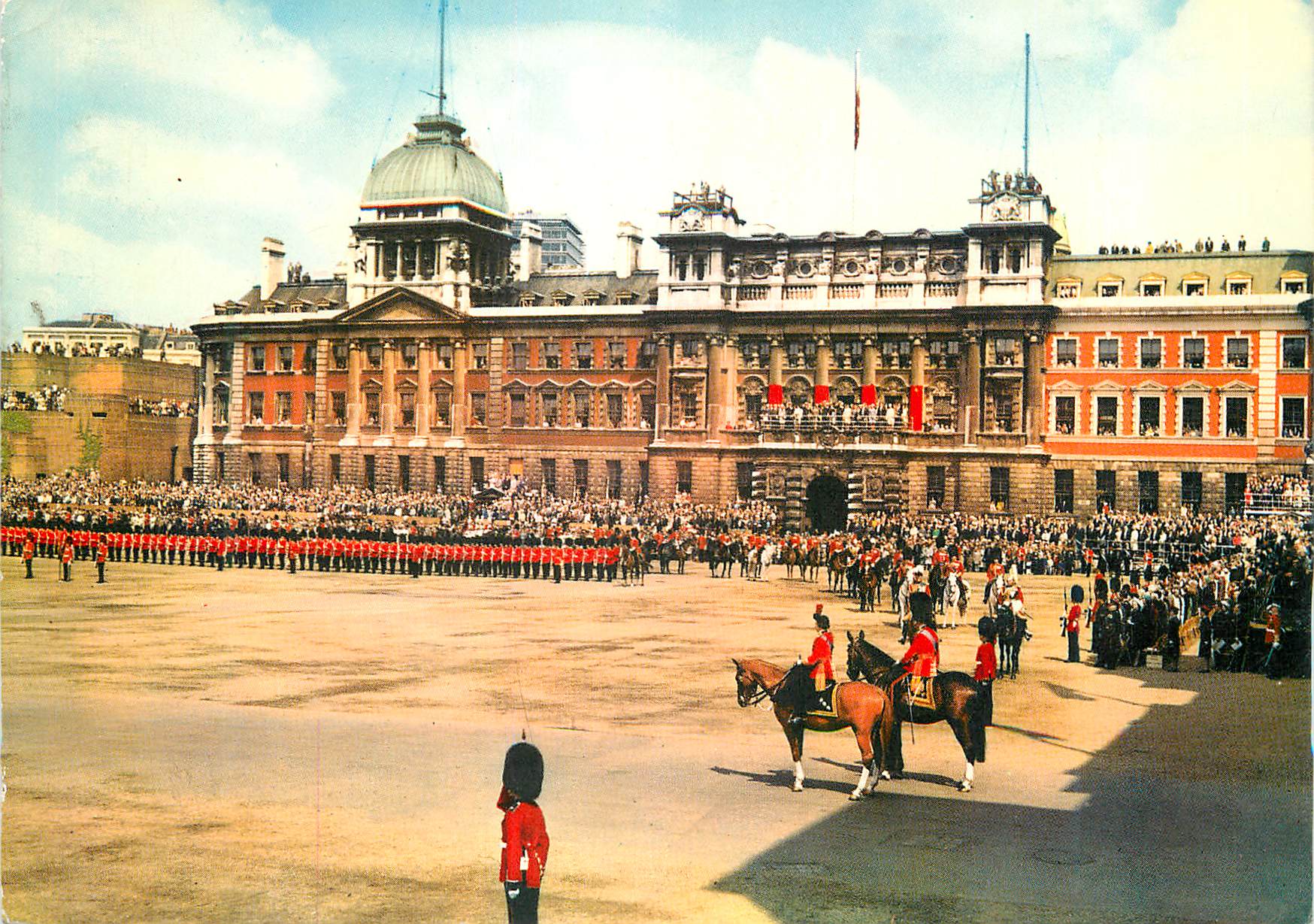 CPM The Trooping of the Colour Militaria