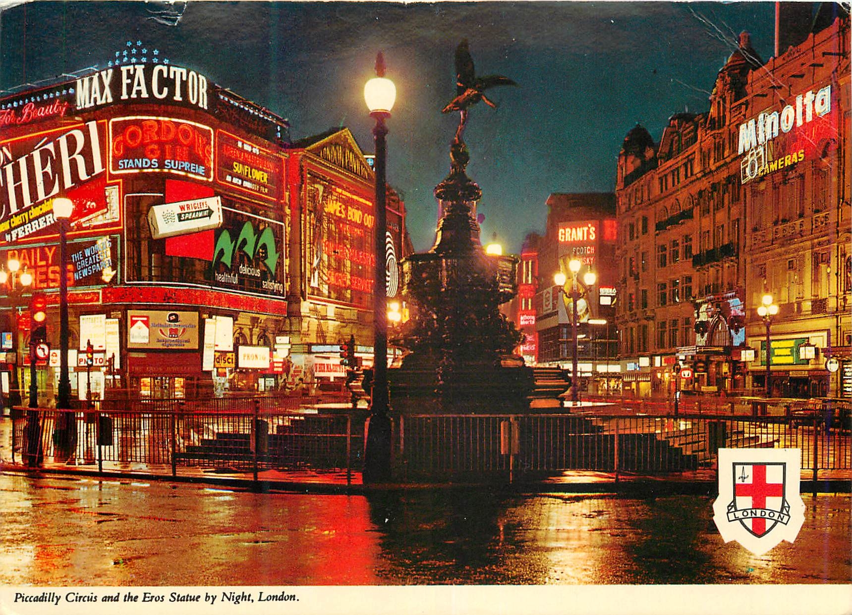 CPM Piccadilly Circus and the Eros Statue by Night London