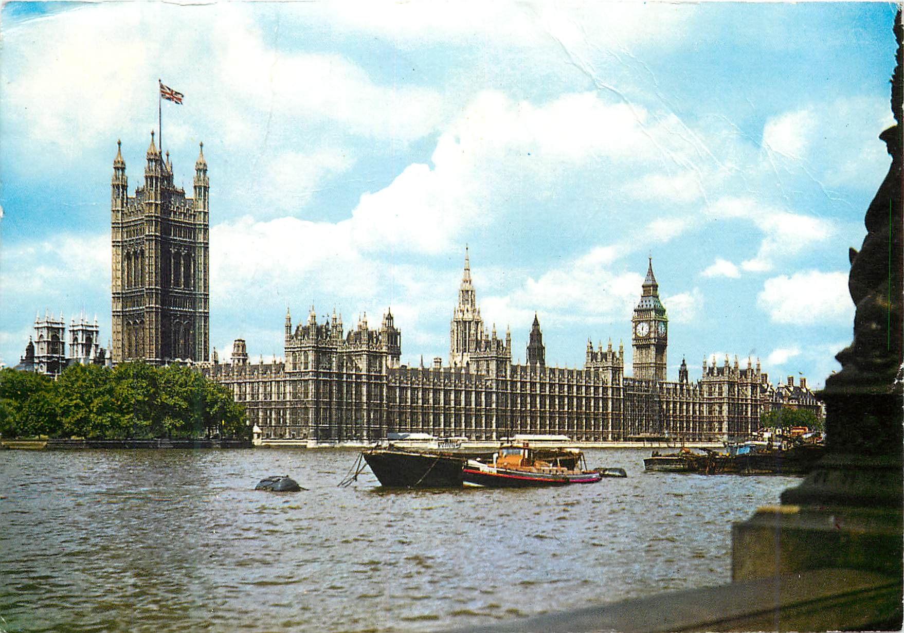Houses of Parliament and River Thames, London — éditeur RT1078