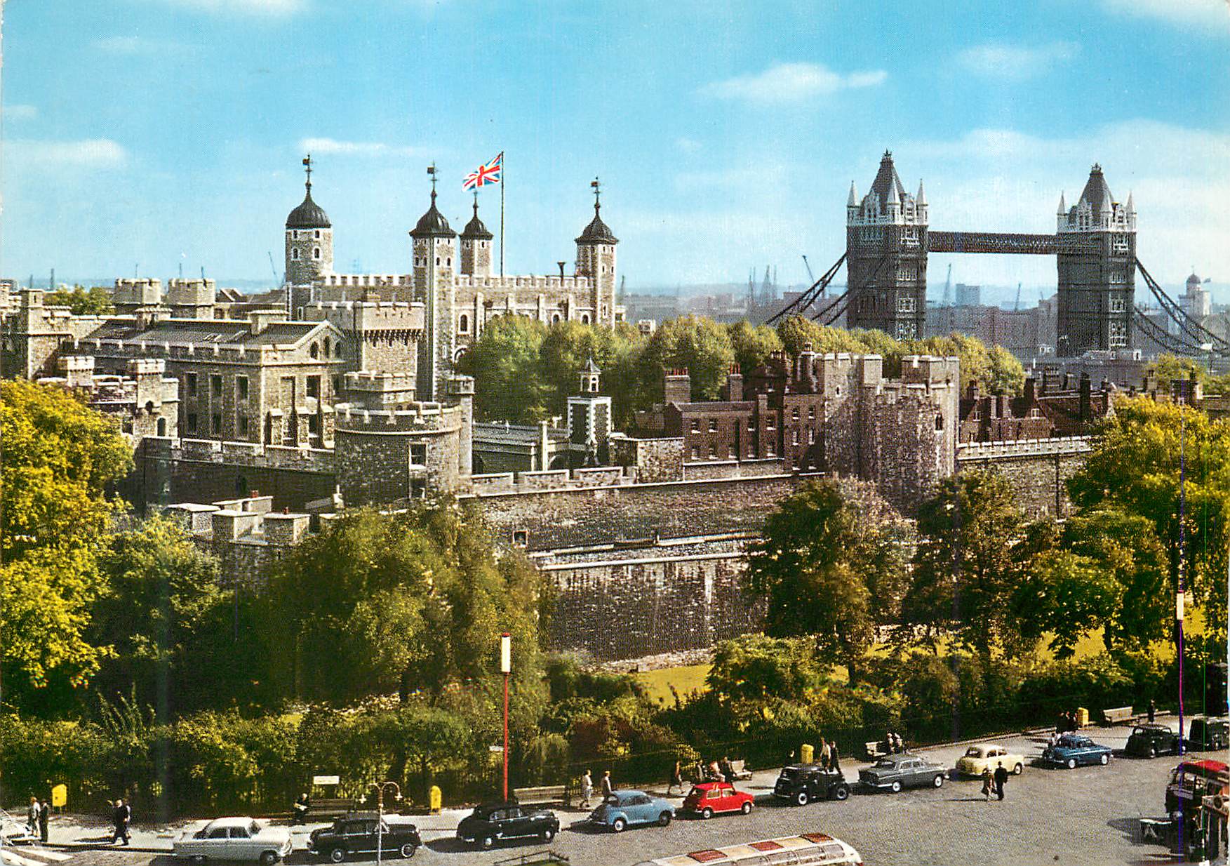 CPM The Town of London and Tower bridge