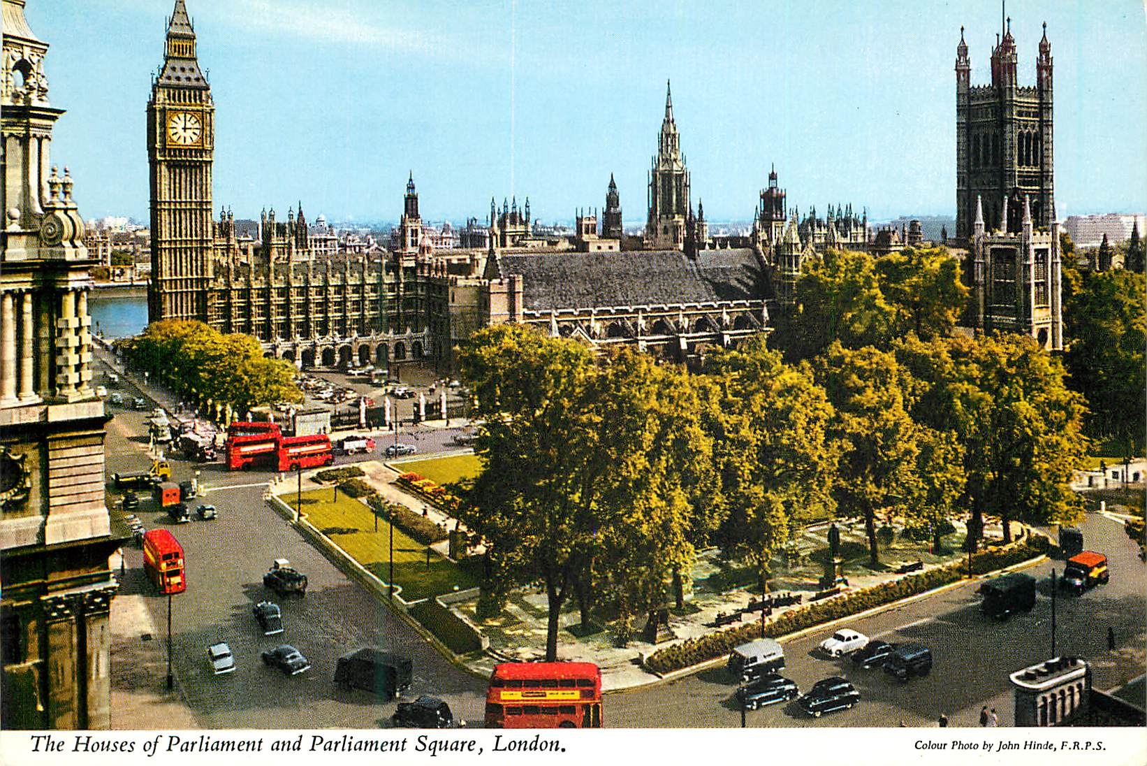 Die Houses of Parliament und Parliament Square, London — Farbfoto von John Hinde, F.R.P.S.