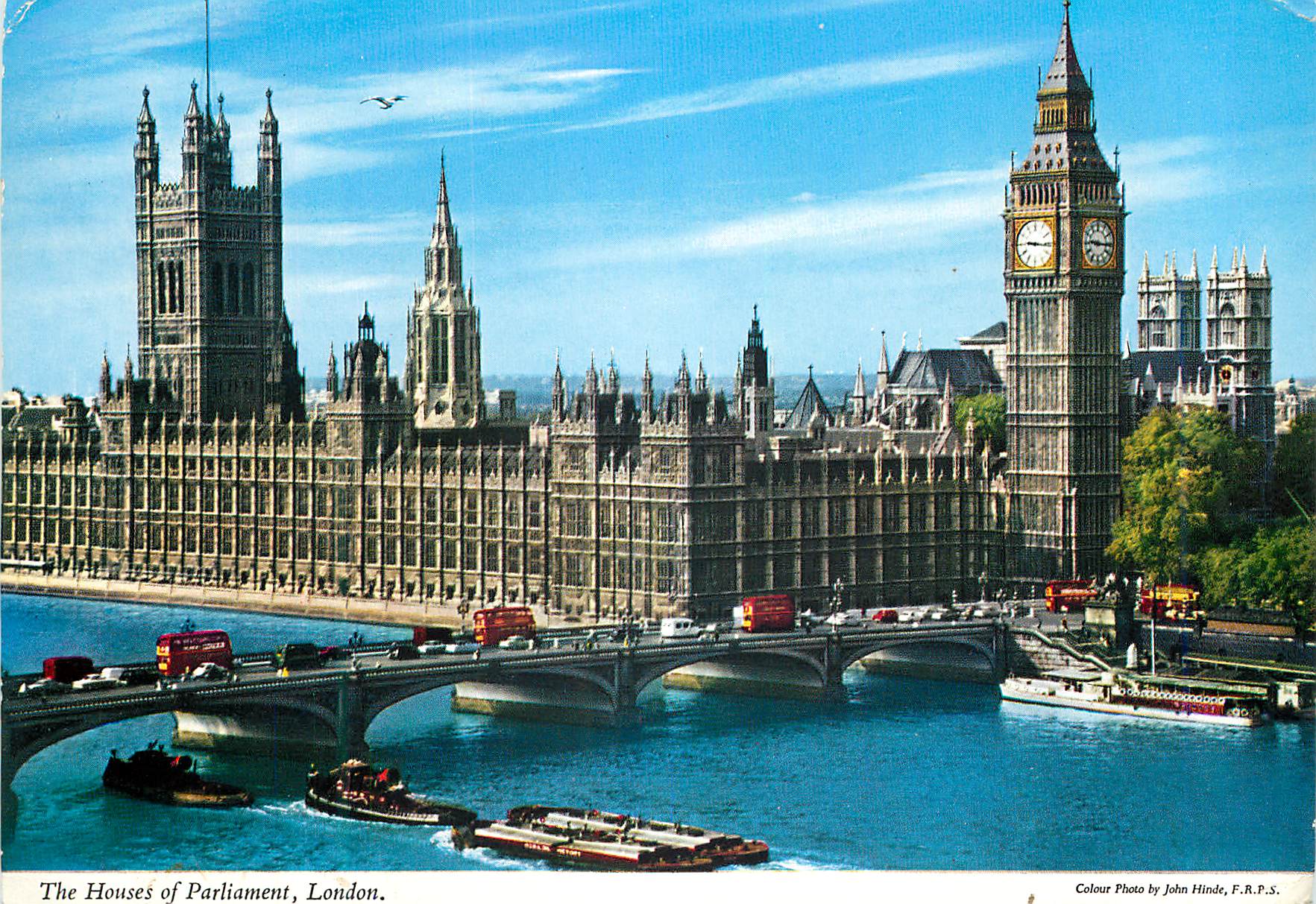 CPM The Houses of Parliament London Bateaux