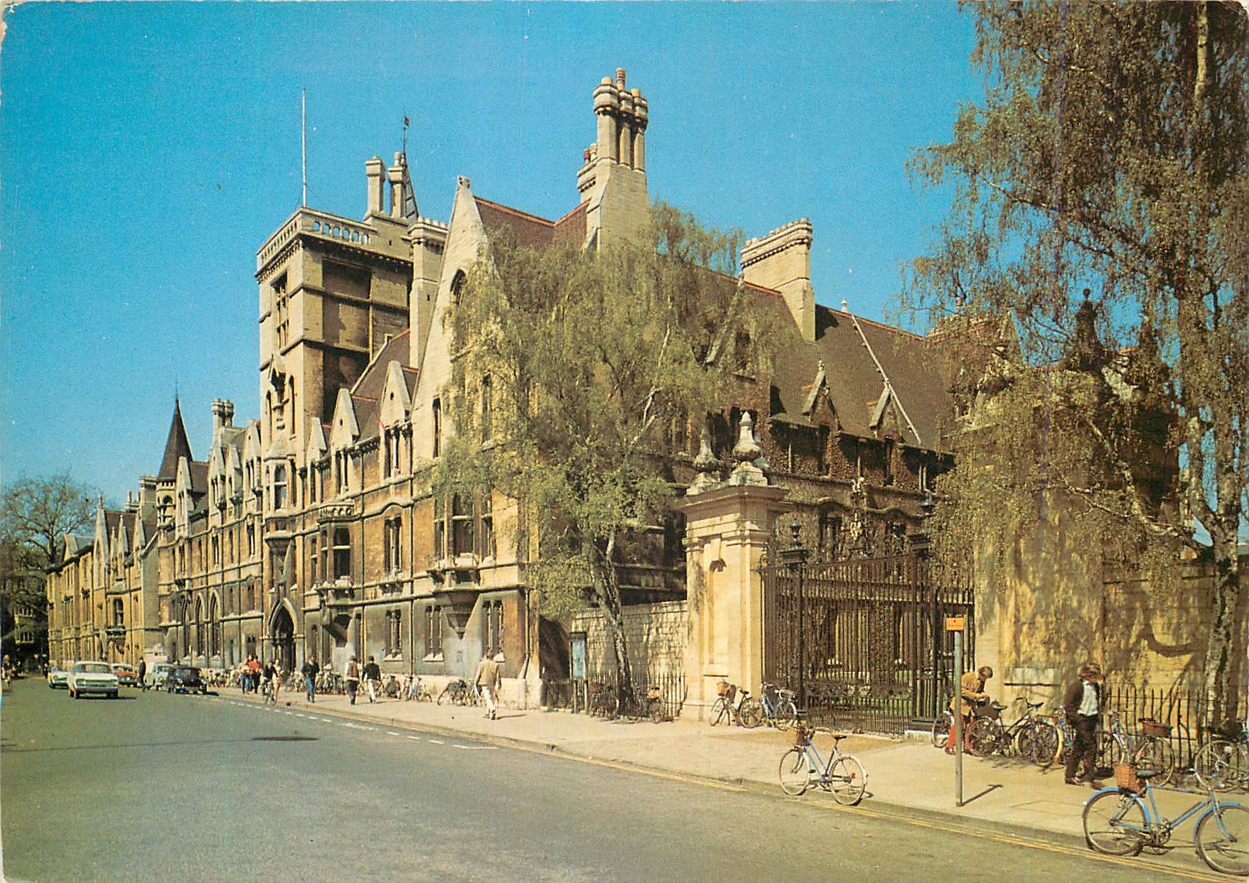 CPM Balliot College Oxford Founded in 1263 by John de Baliot
