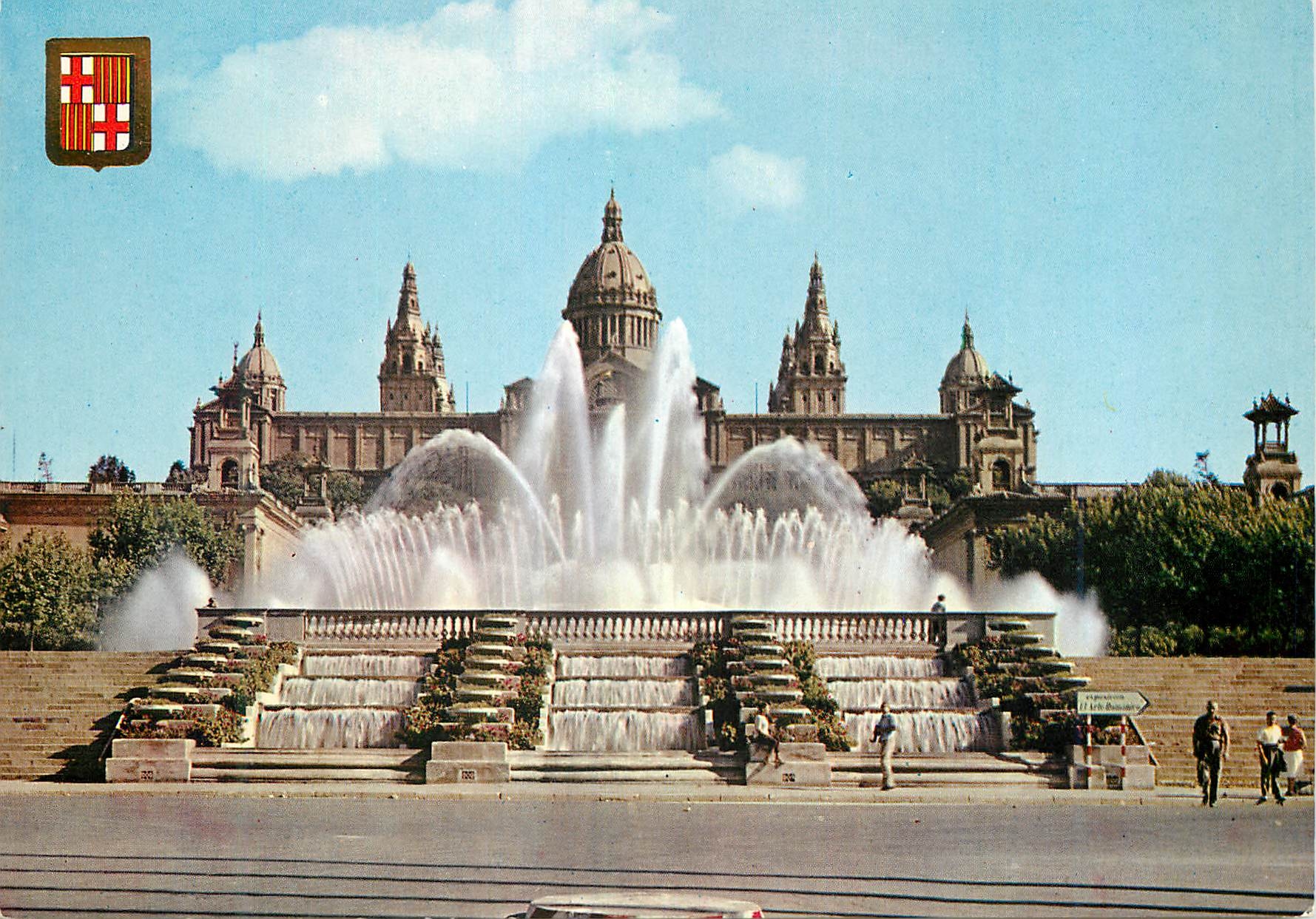 CPM Barcelona Fontaine Monumental et Palais National du Montjuich