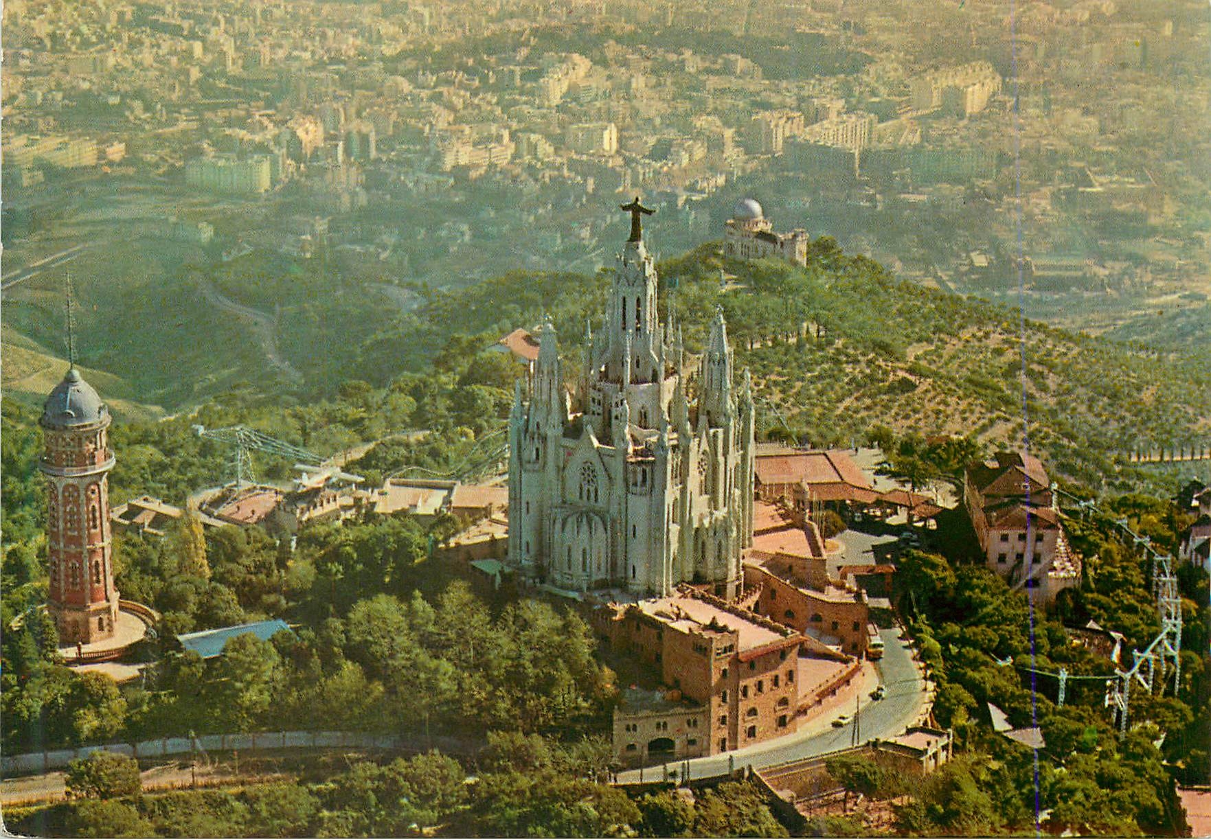 CPM Barcelona Basilique Expiatoire National du Sacre Coeur Vue Aerien