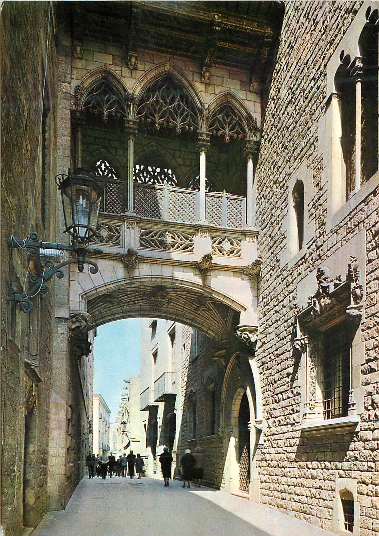 CPM Barcelona Quartier Gothique Rue de L'Eveque Irurita