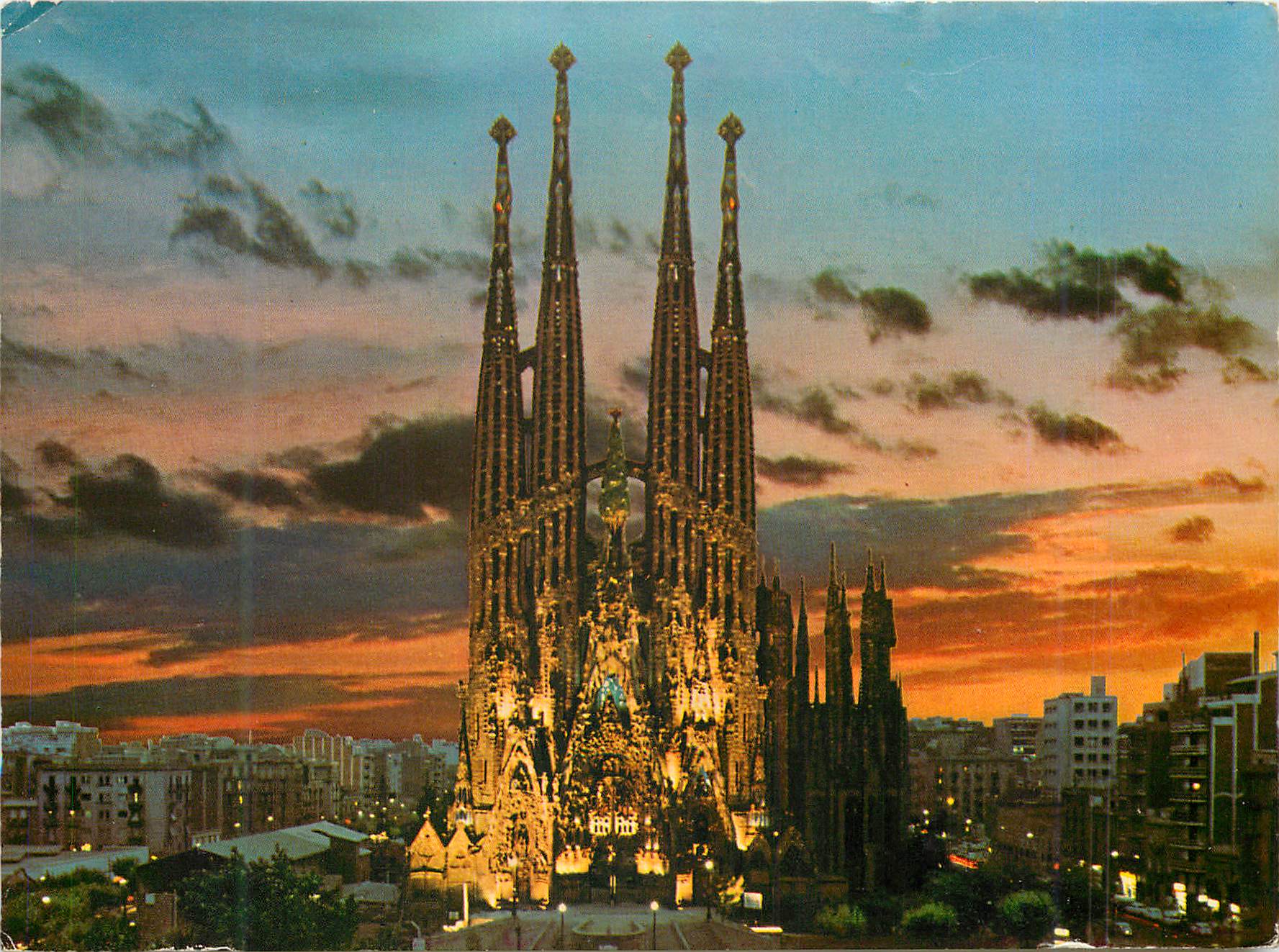 CPM Barcelona la Sagrada Familia Atardecer