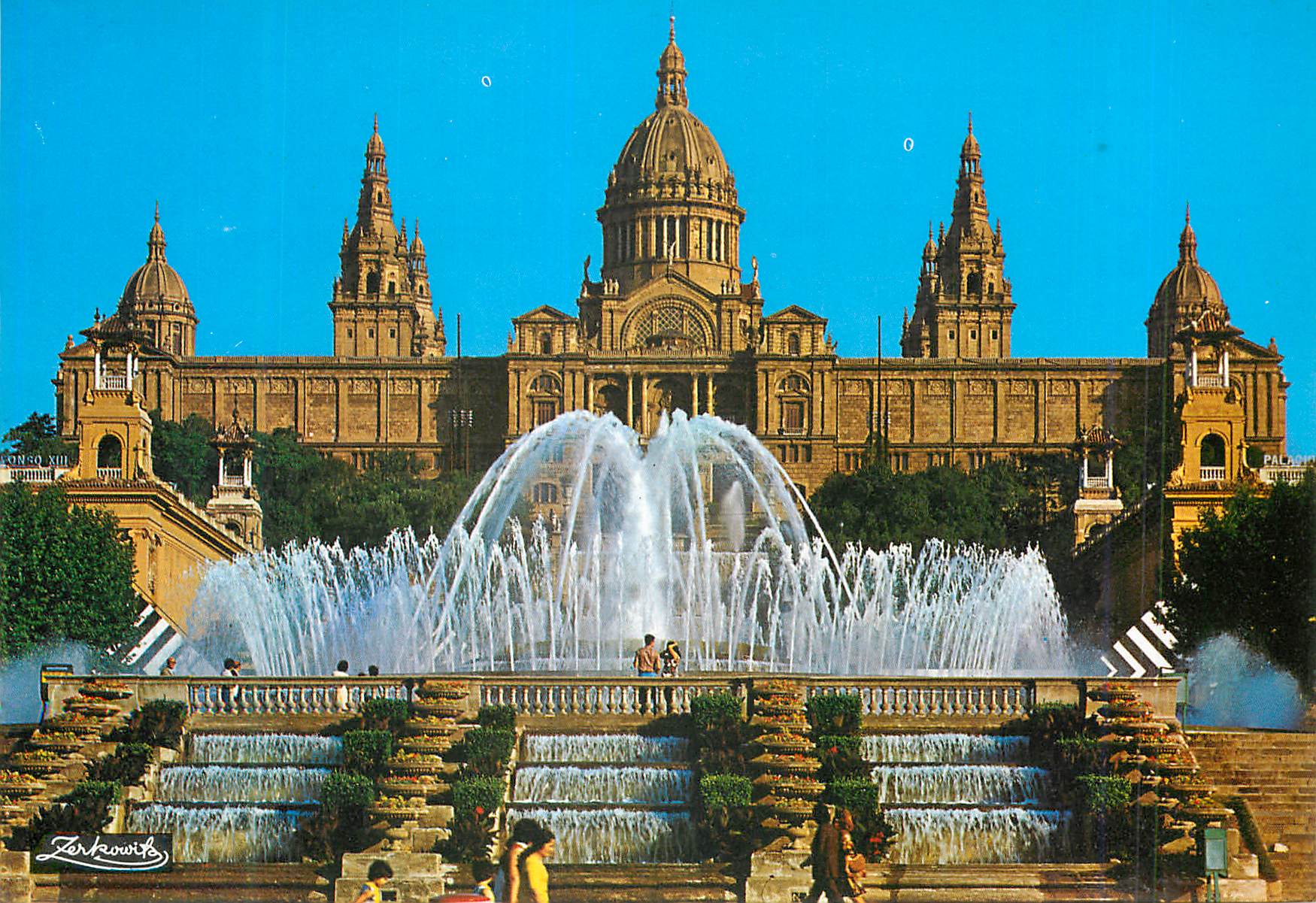 CPM Barcelona Parc de Montjuic Fontaine Monumentale et Palais National d'Art