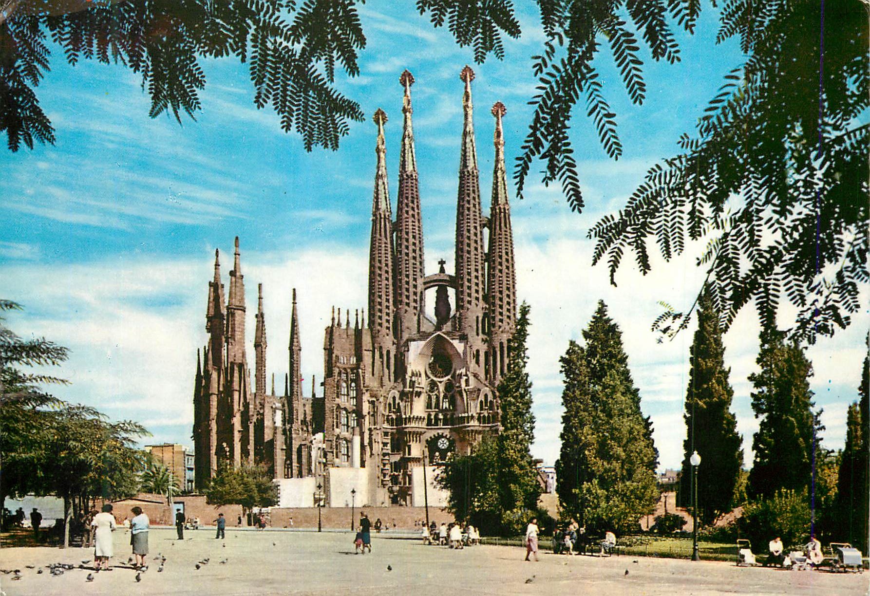 CPM Barcelona Temple Expiatoire de la Sainte Famille