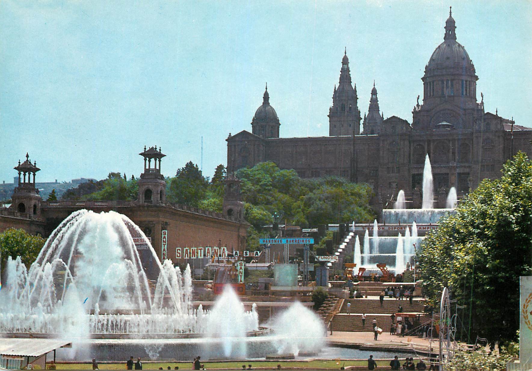 CPM Barcelona Parc de Montjuich Palais National de l'Art et Fountaine Monumentale