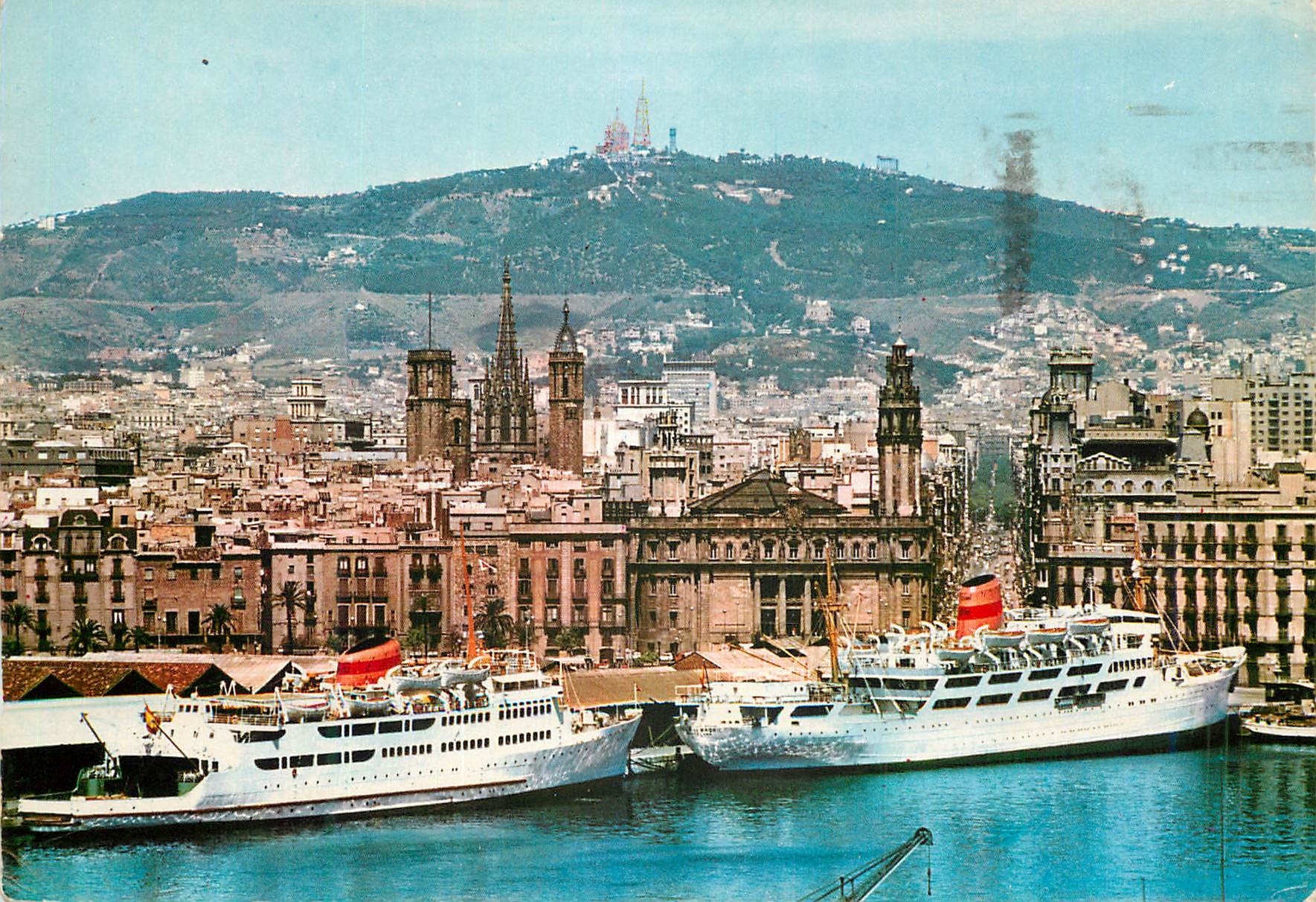 CPM Barcelona Port Cathedrale Via Layetana et Poste Bateau