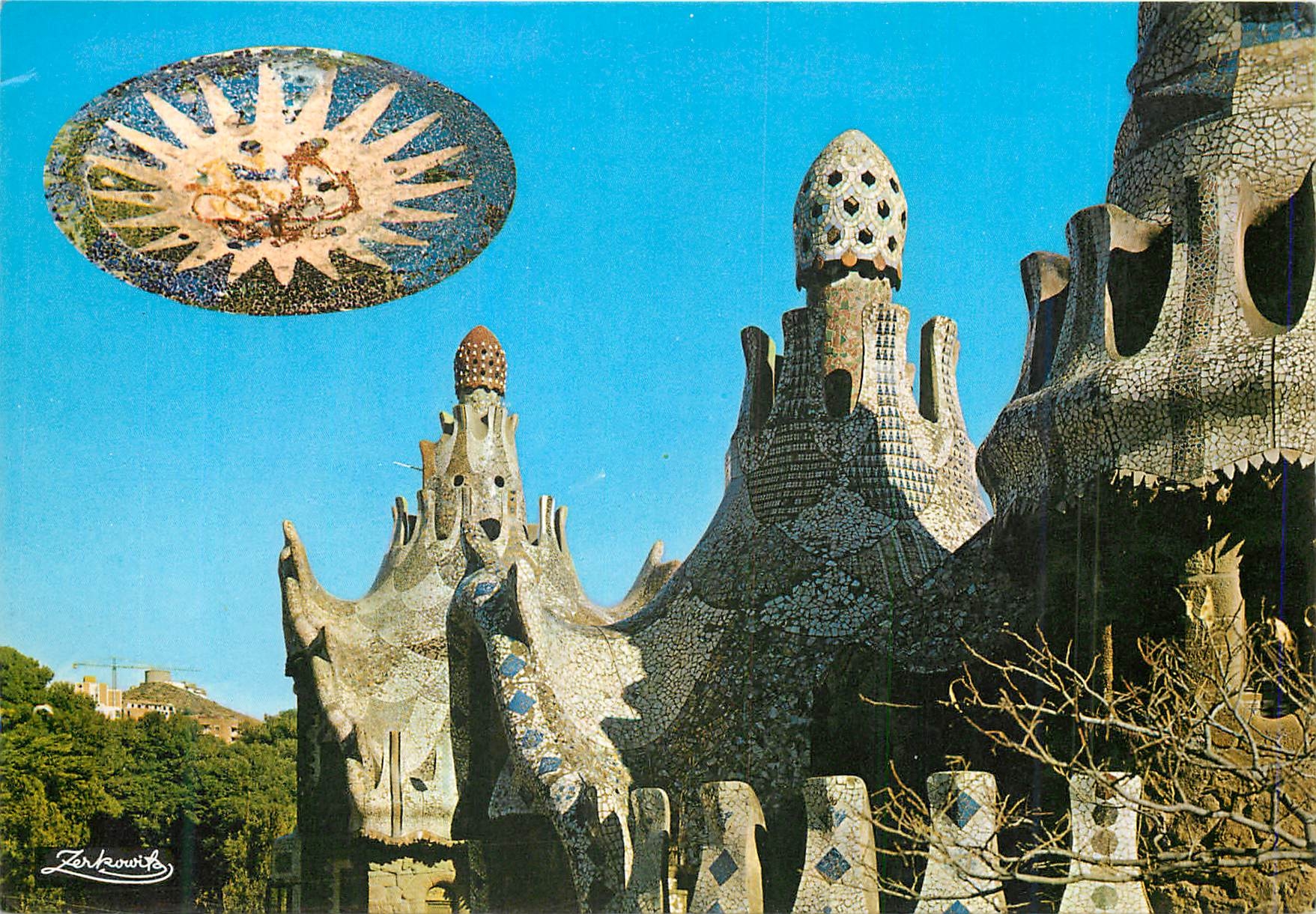 CPM Barcelona Parc Guell Detail coupoles et Plafond du Theatre Grec