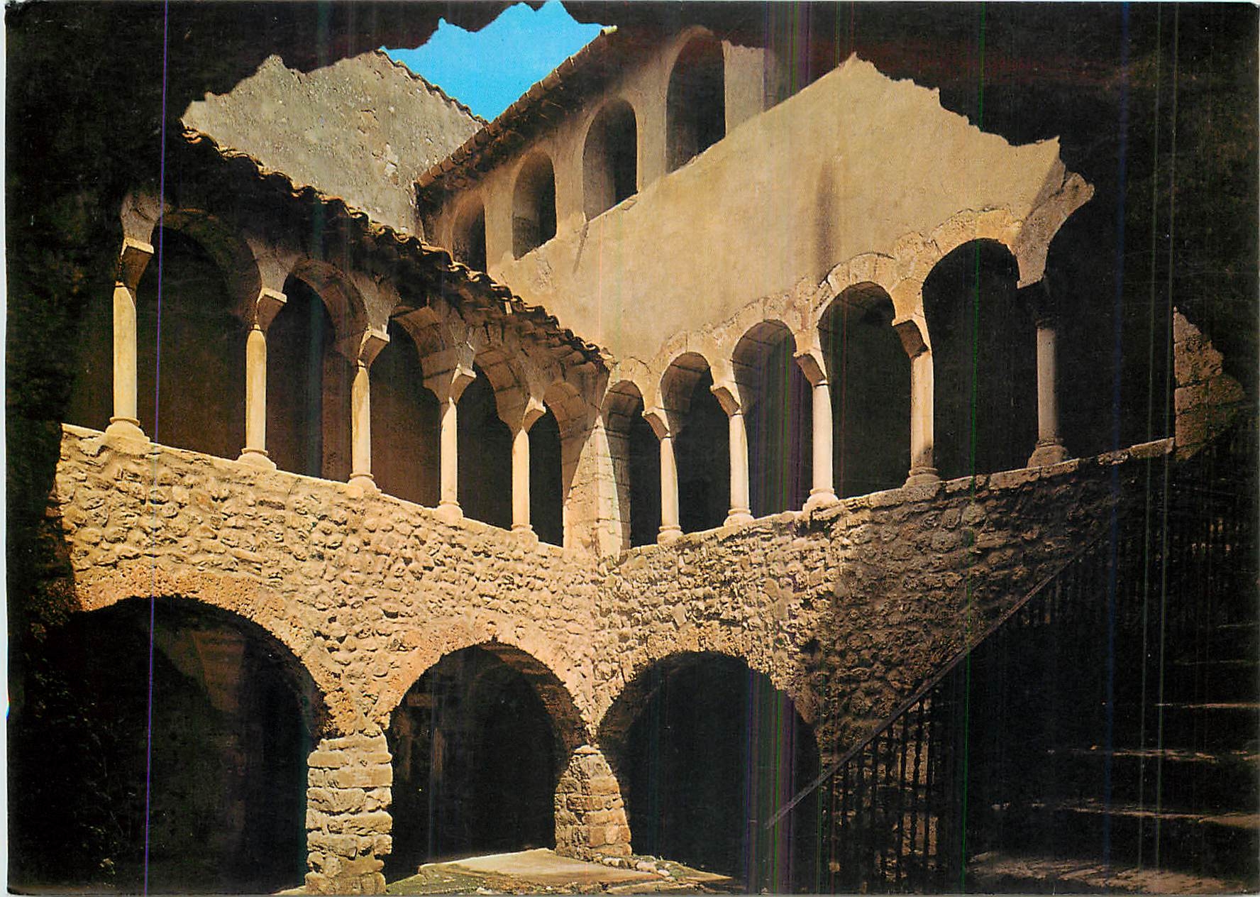 CPM Besalu (Gerona) Patiio Casa Liaudes Antigua Casa Cornella