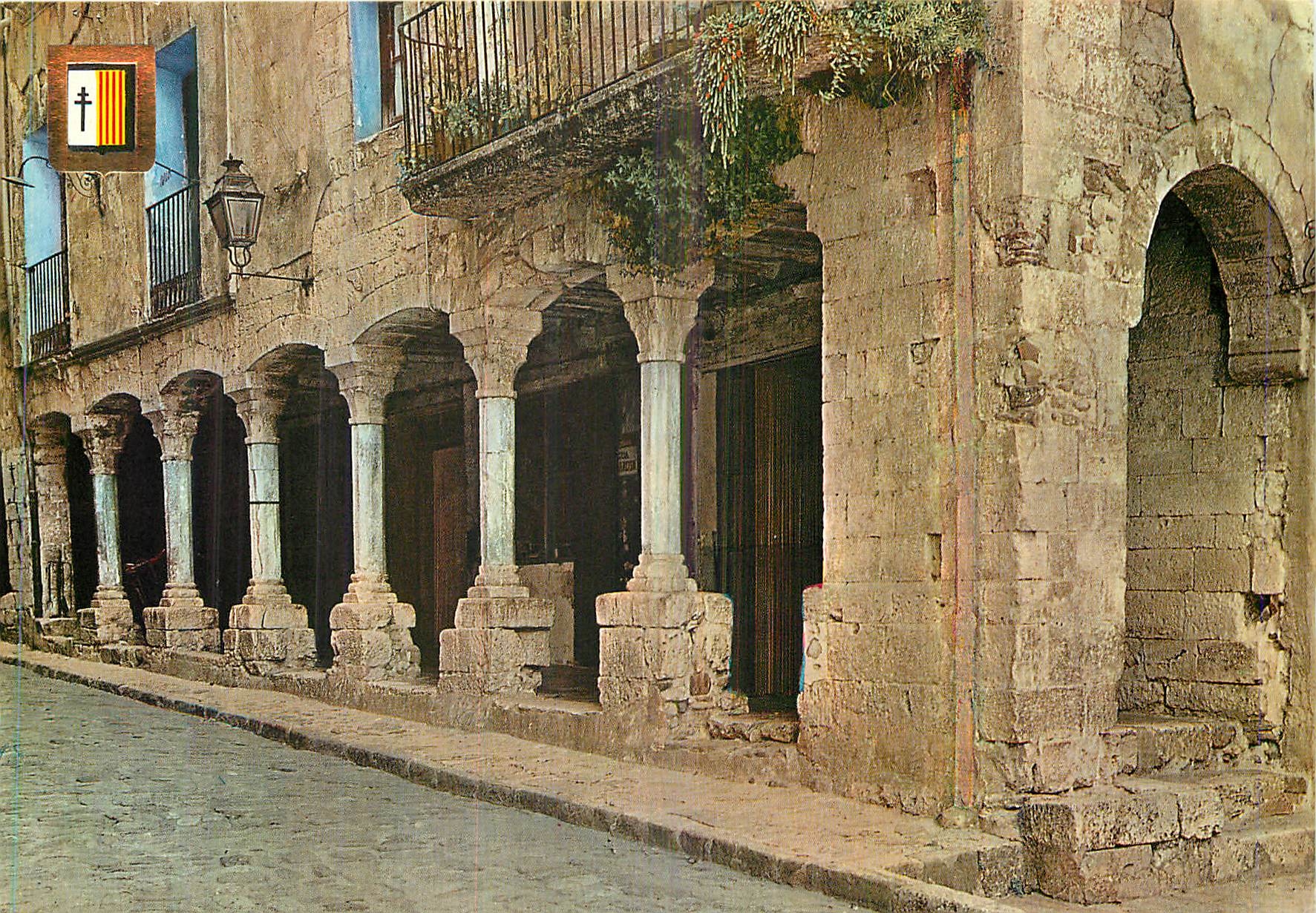 CPM Besalu Porches Romanes