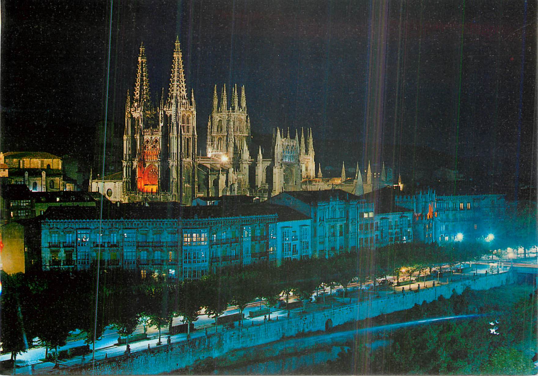 CPM Burgos Avenue Generalismo et cathedrale La Nuit