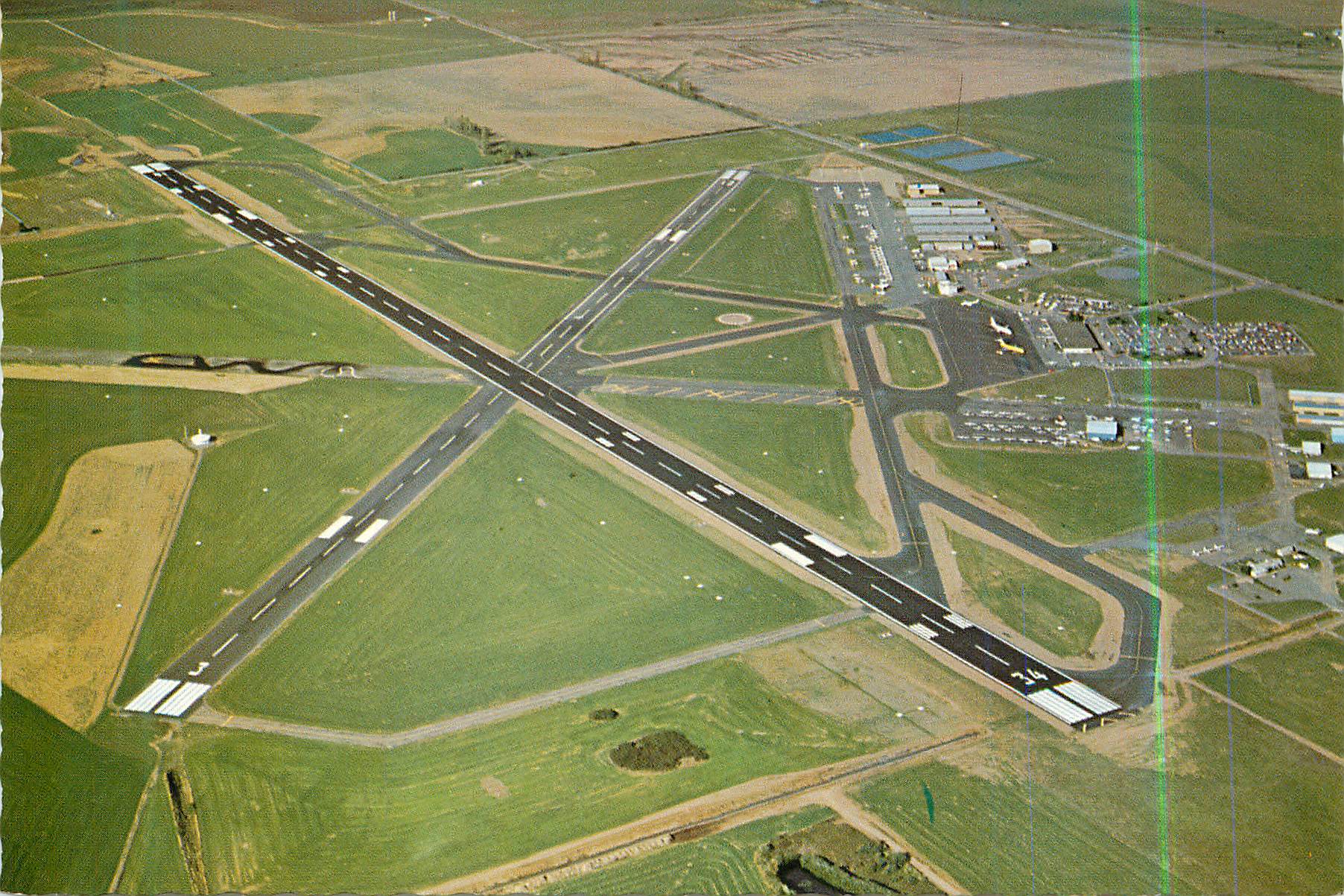 CPM Mahlon Sweet airport