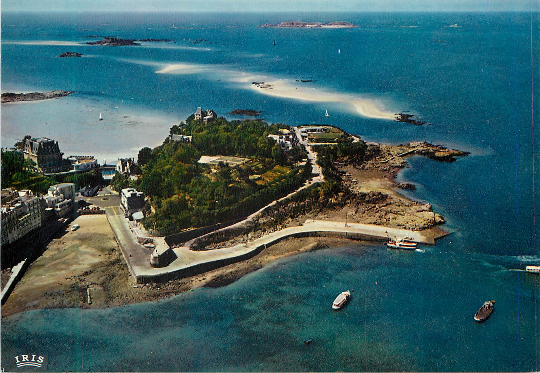 Dinard - Côte d'Émeraude (35) — Le Bec de la Vallée à marée basse — IRIS