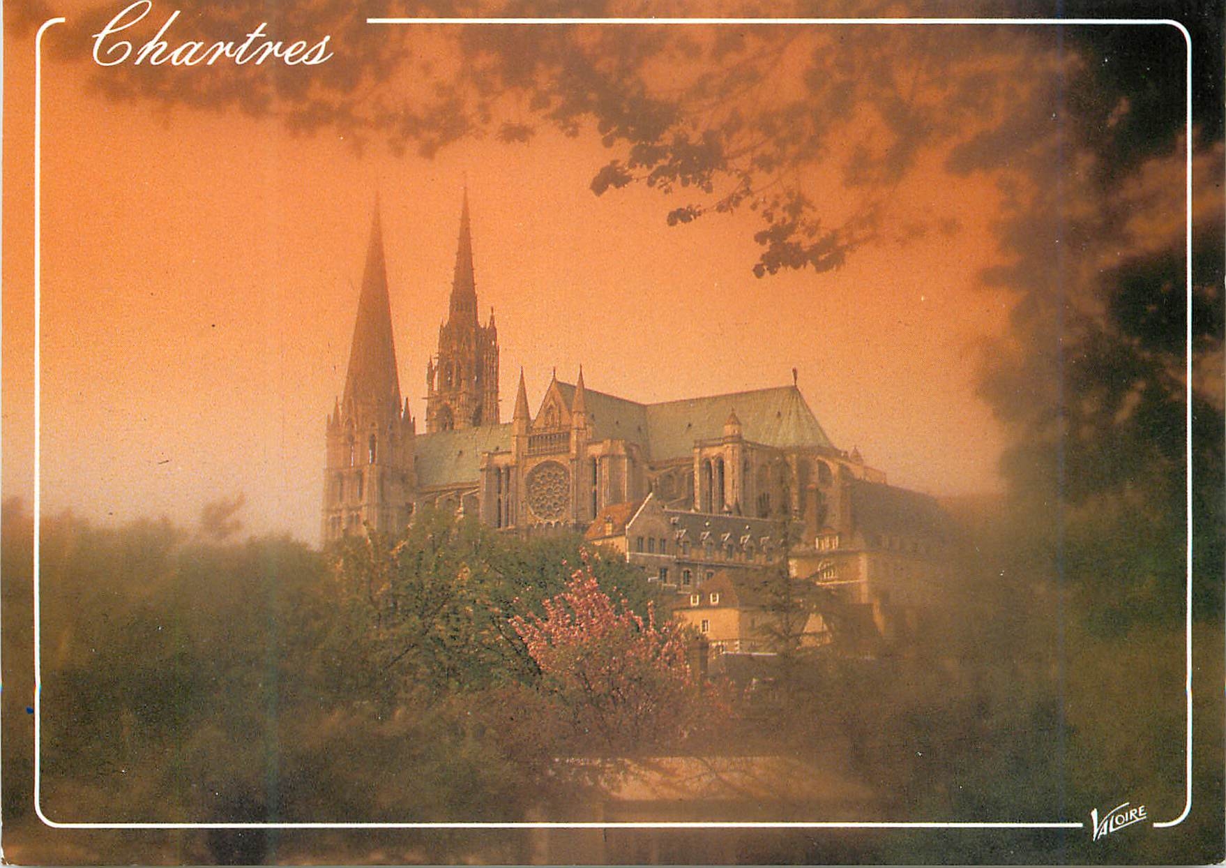 Chartres — Cathédrale — Éditions Valoire